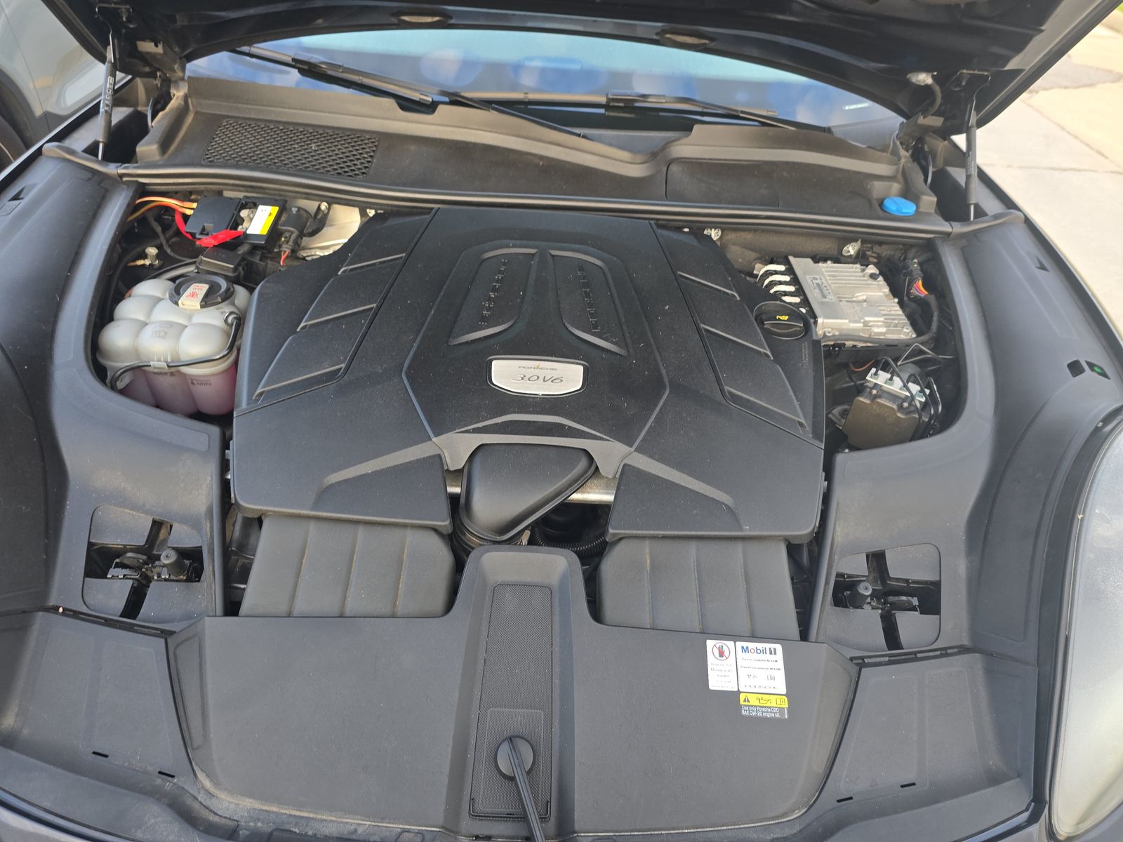 2022 Porsche Cayenne Base AWD