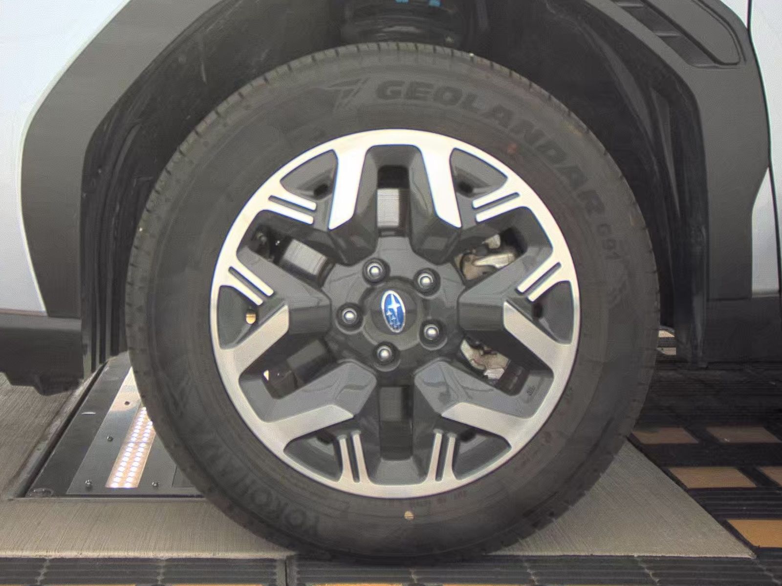 2025 Subaru Forester Premium AWD