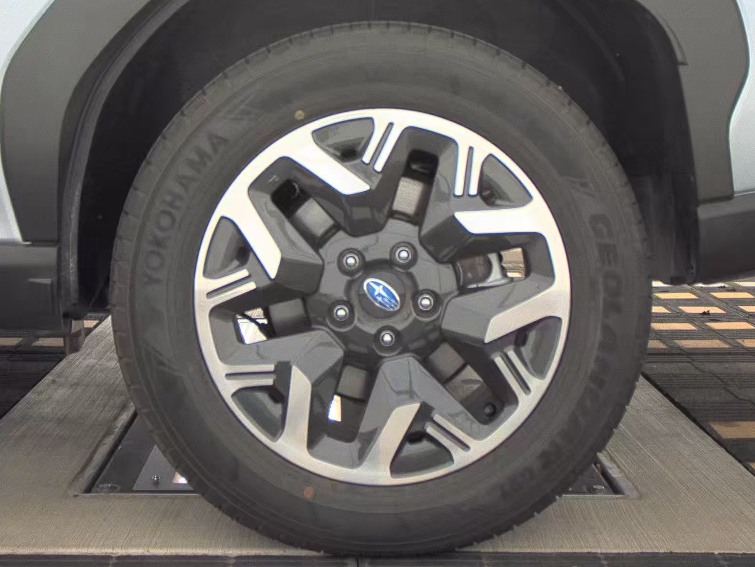 2025 Subaru Forester Premium AWD