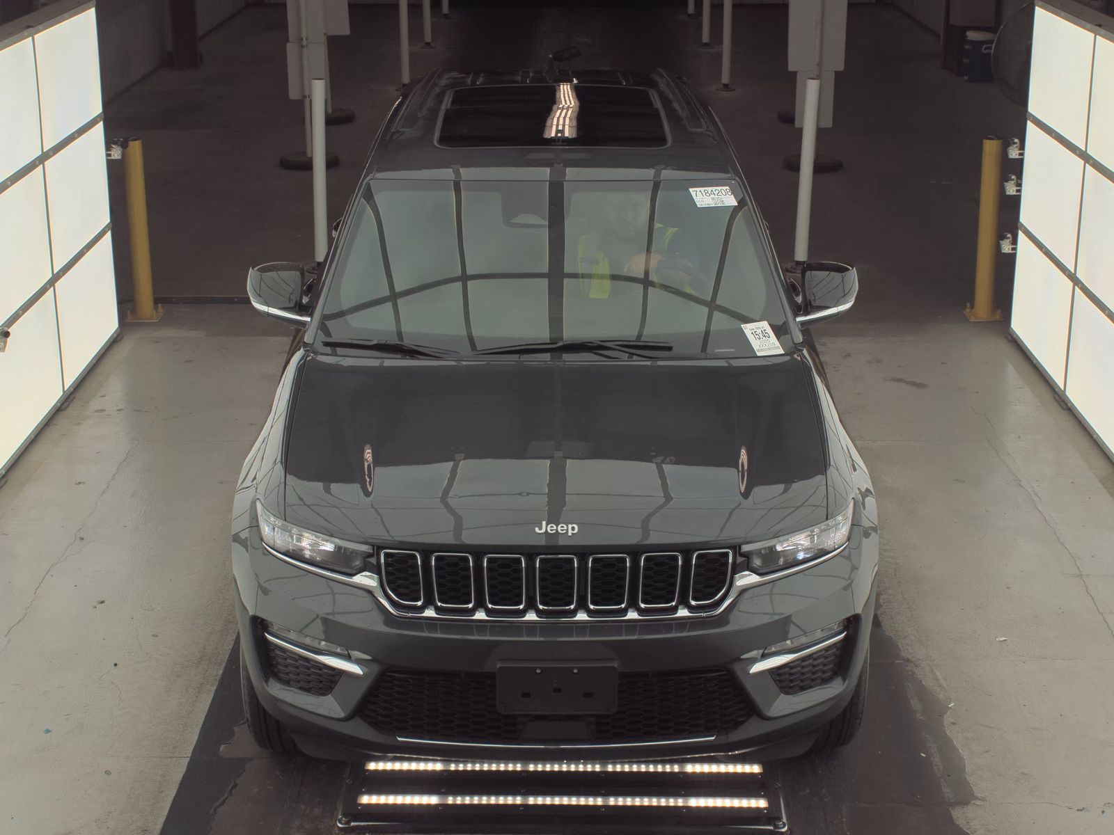 2025 Jeep Grand Cherokee Limited RWD