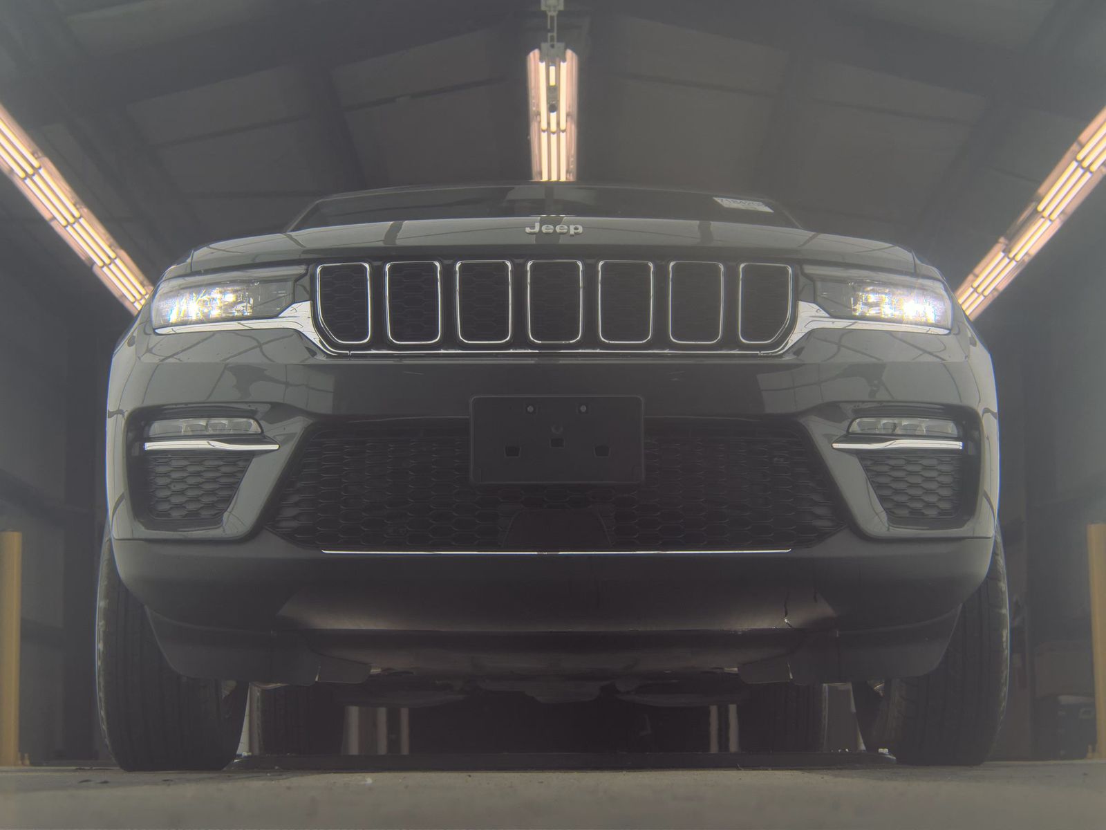 2025 Jeep Grand Cherokee Limited RWD