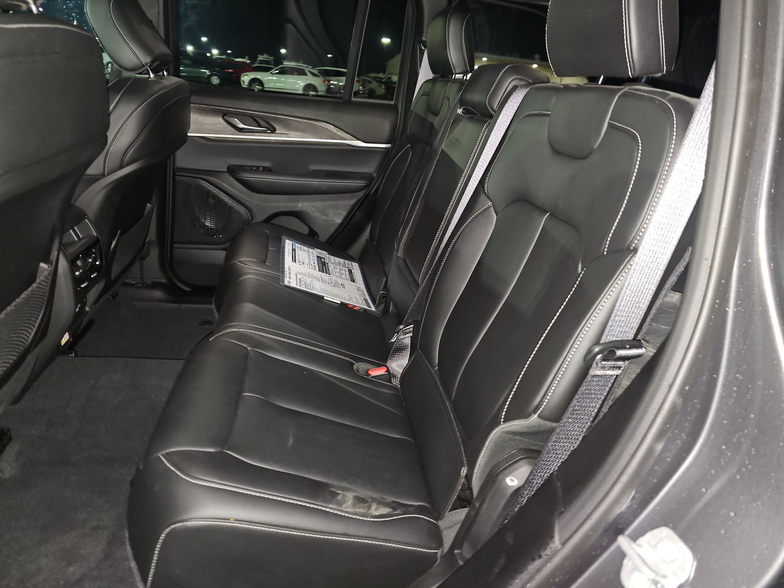 2025 Jeep Grand Cherokee Limited RWD