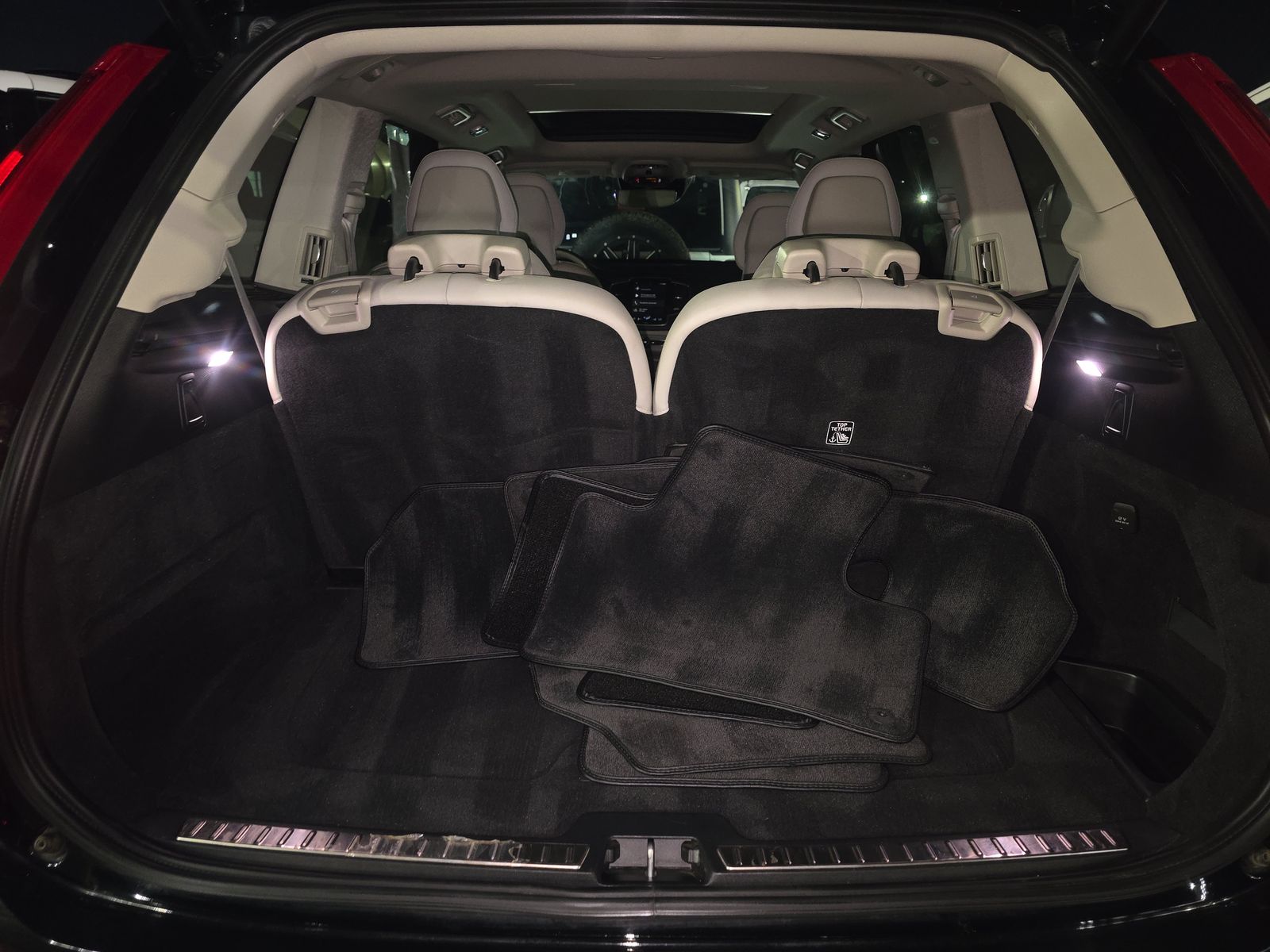 2022 Volvo XC90 T6 Inscription AWD