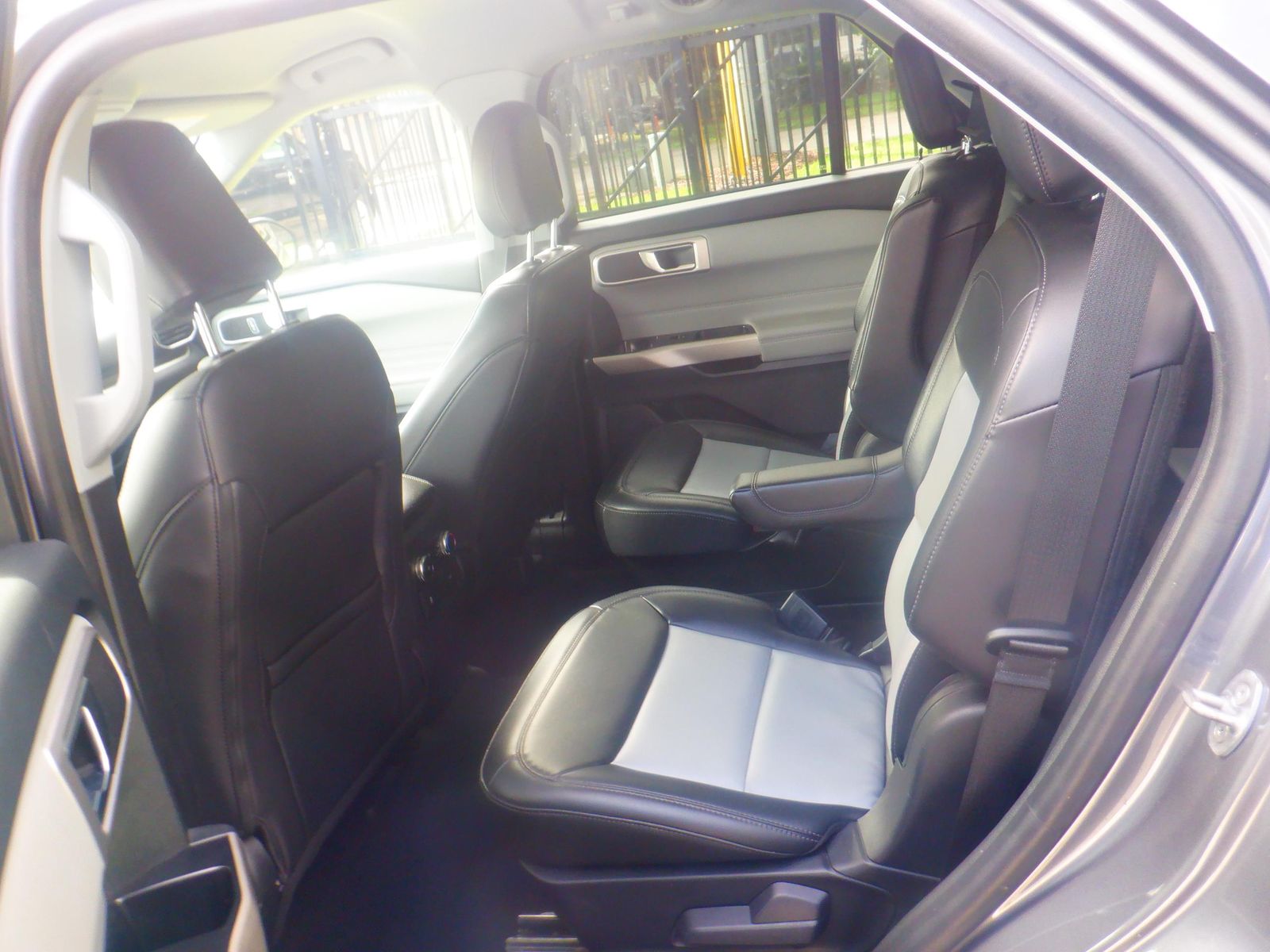 2022 Ford Explorer XLT AWD