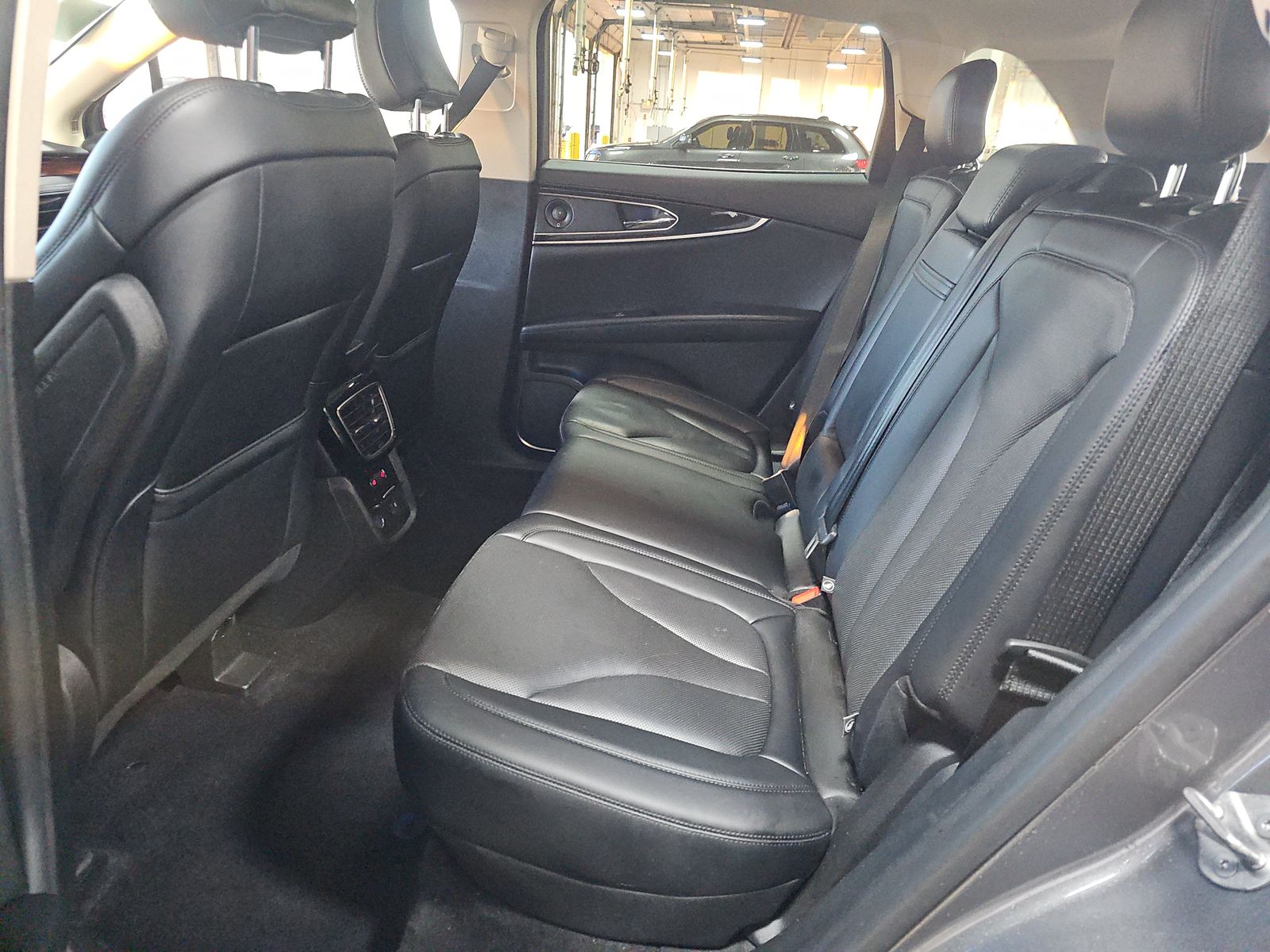 2022 Lincoln Nautilus Reserve AWD
