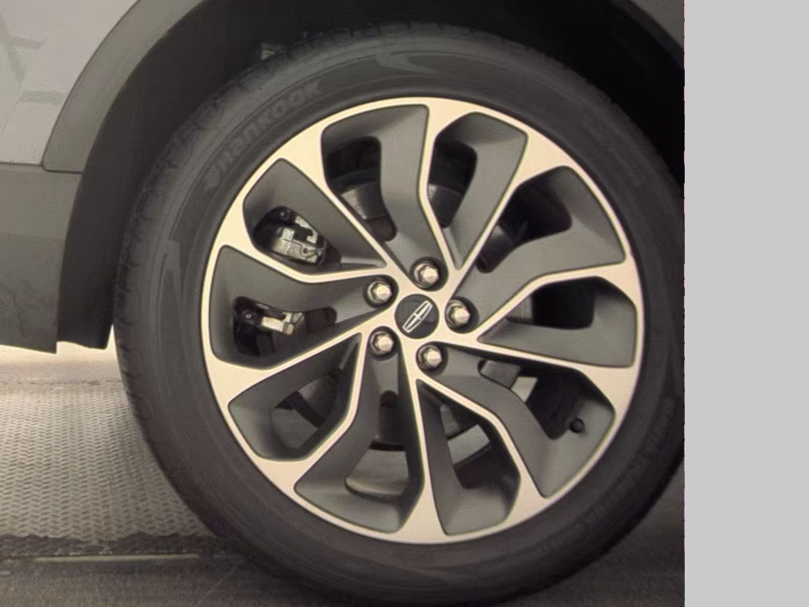 2022 Lincoln Nautilus Reserve AWD