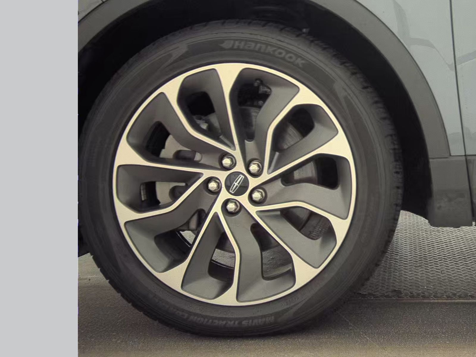 2022 Lincoln Nautilus Reserve AWD