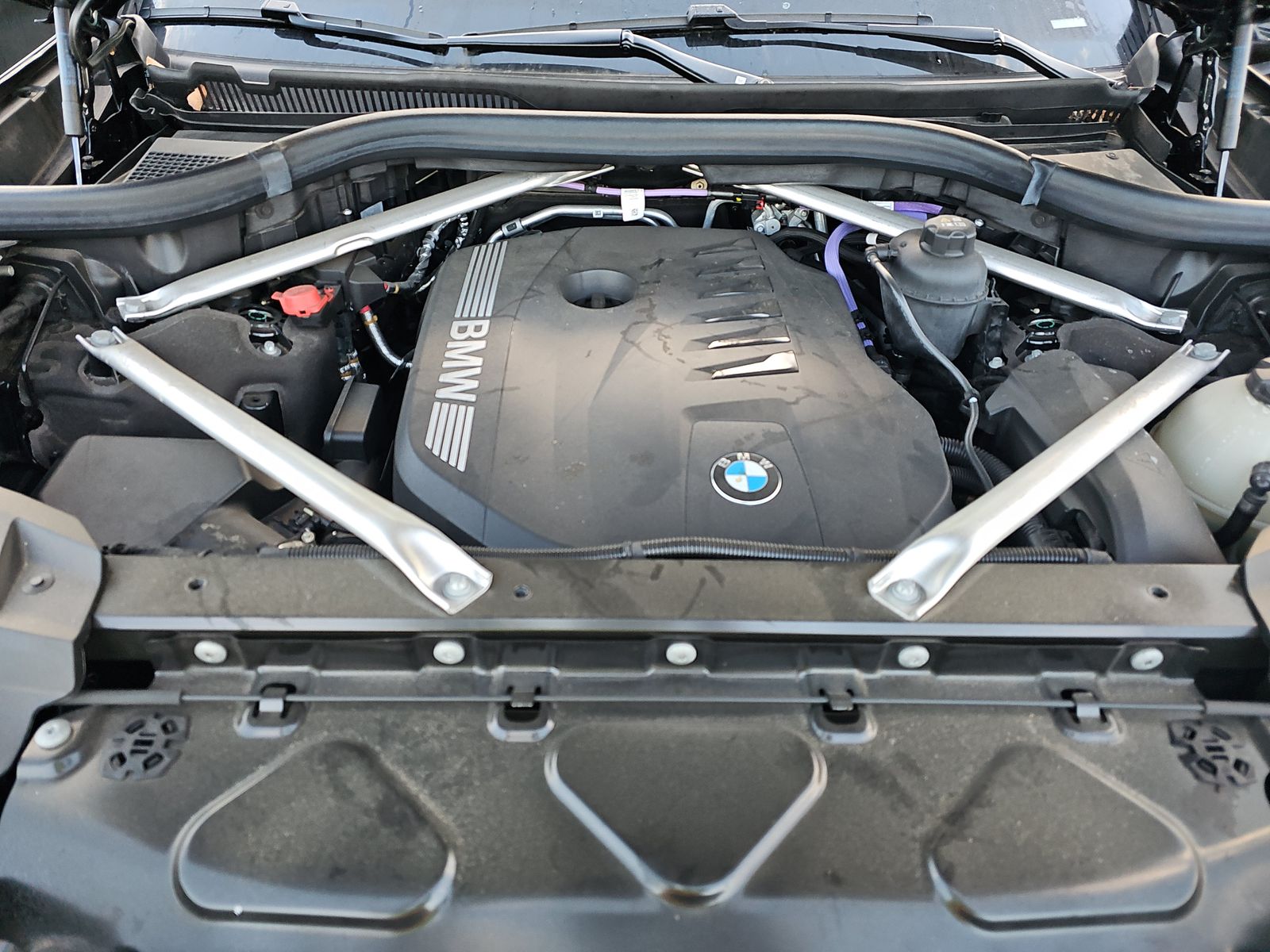 2025 BMW X7 xDrive40i AWD