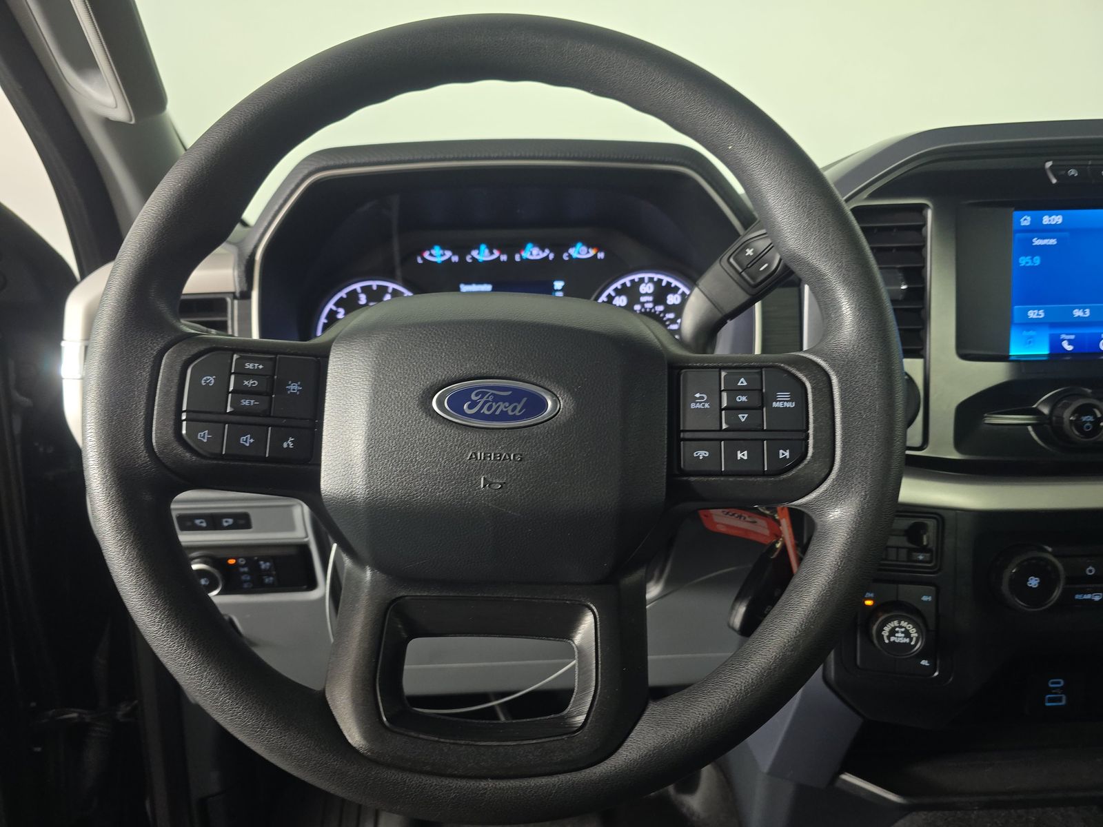 2023 Ford F-150 XLT AWD