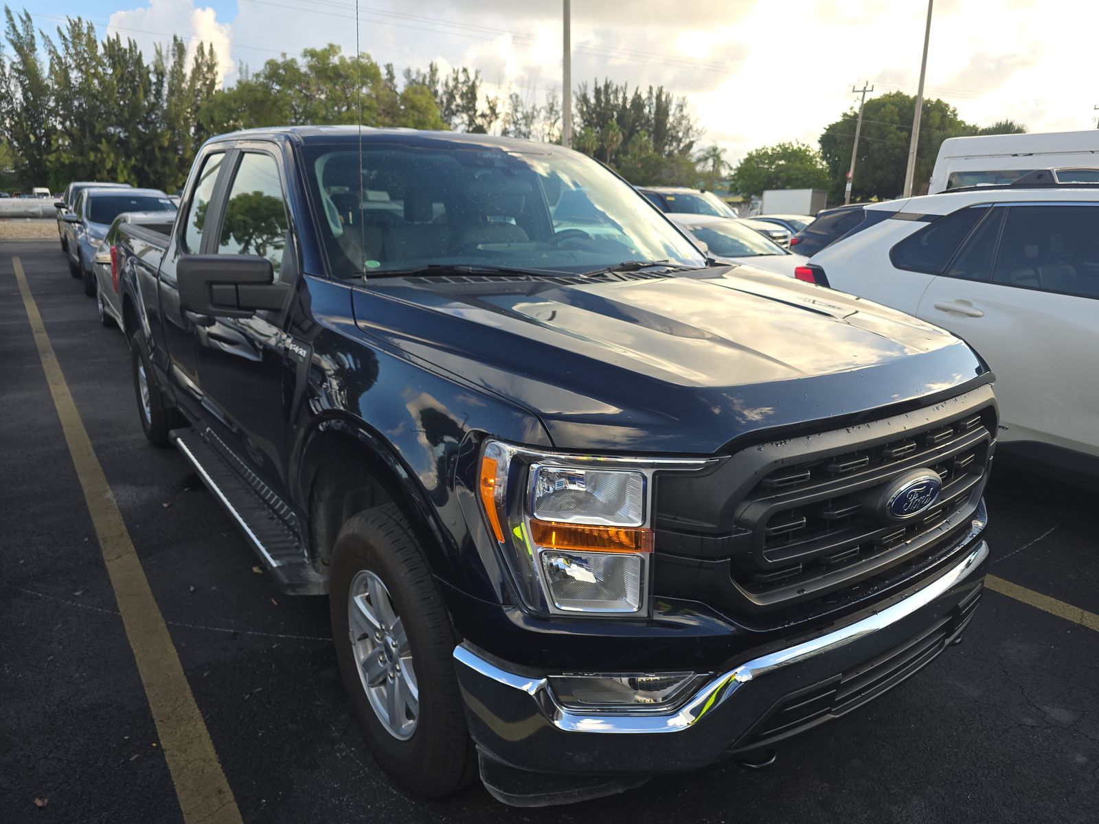2021 Ford F-150 XL AWD