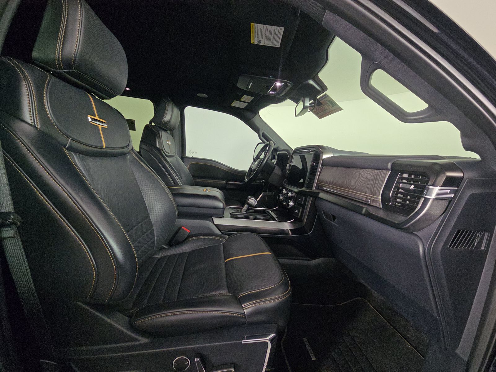 2023 Ford F-150 Platinum AWD