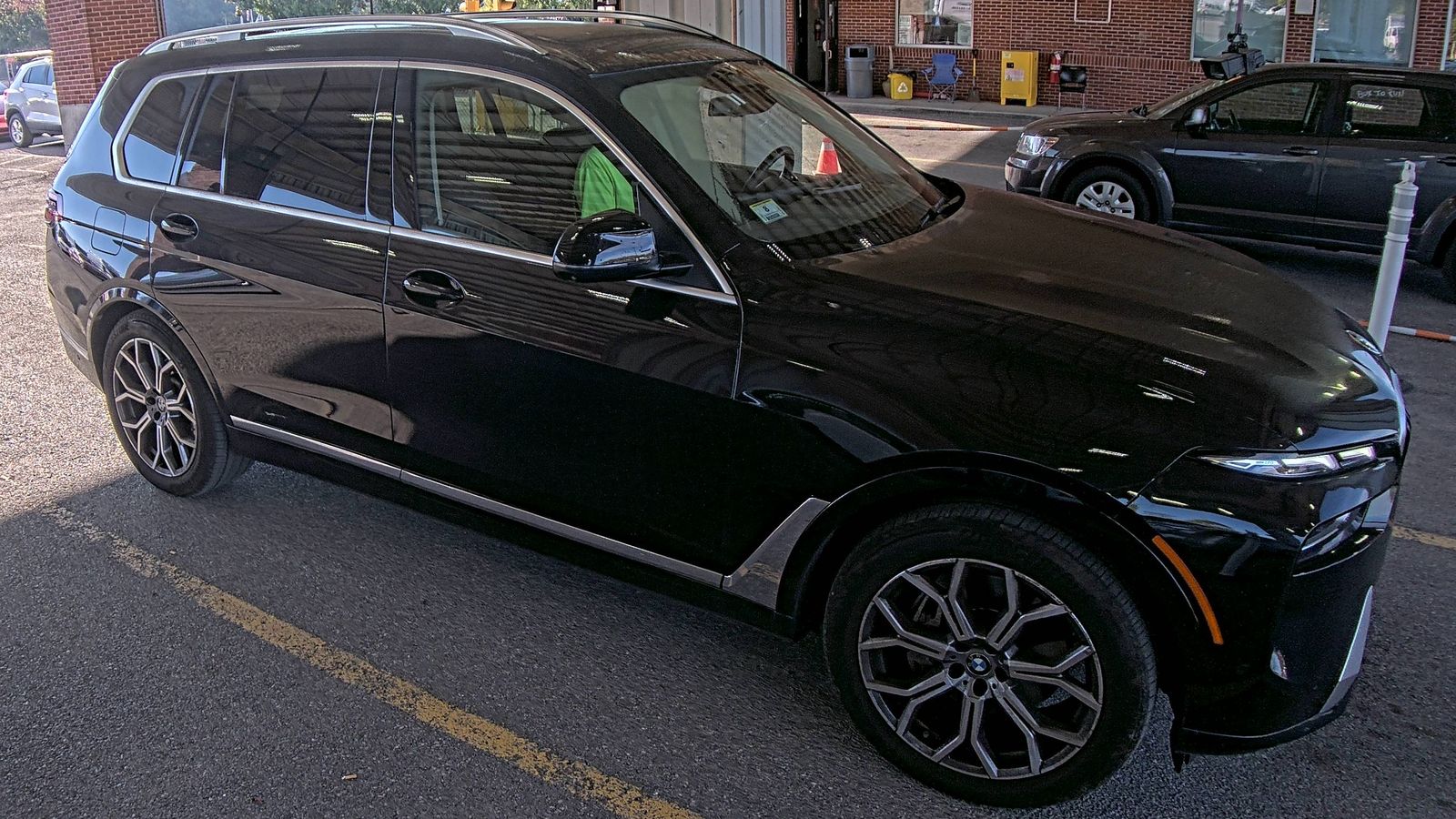 2025 BMW X7 xDrive40i AWD