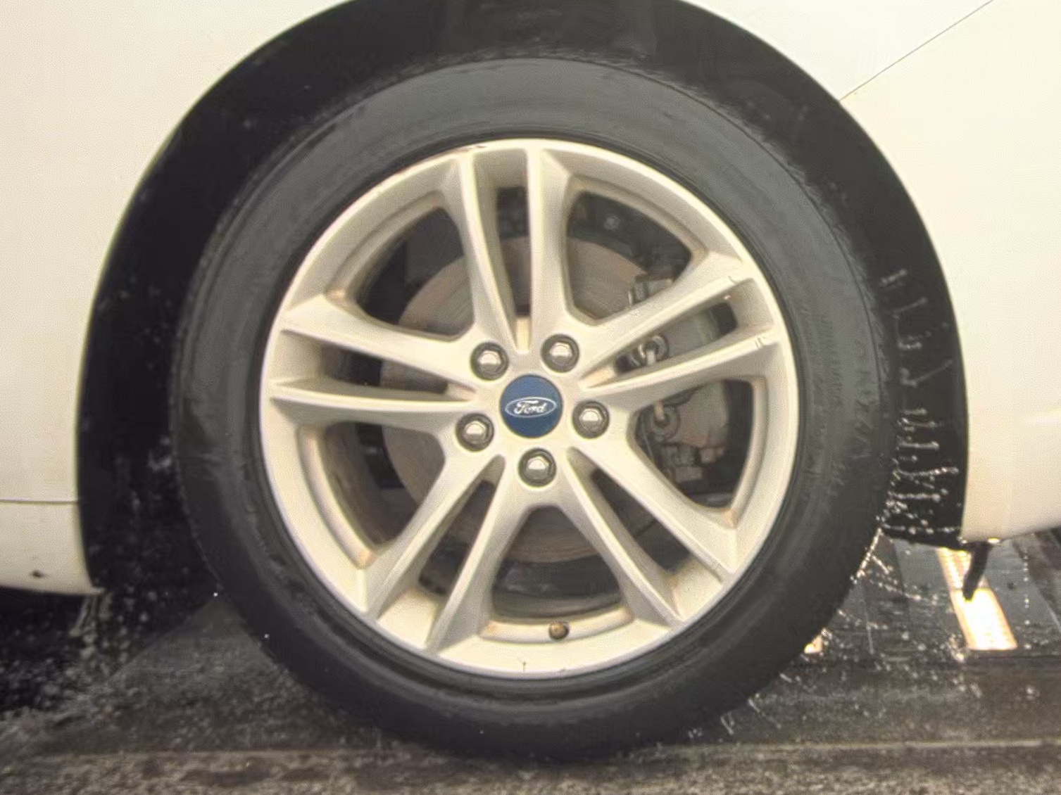 2018 Ford Fusion Hybrid SE FWD