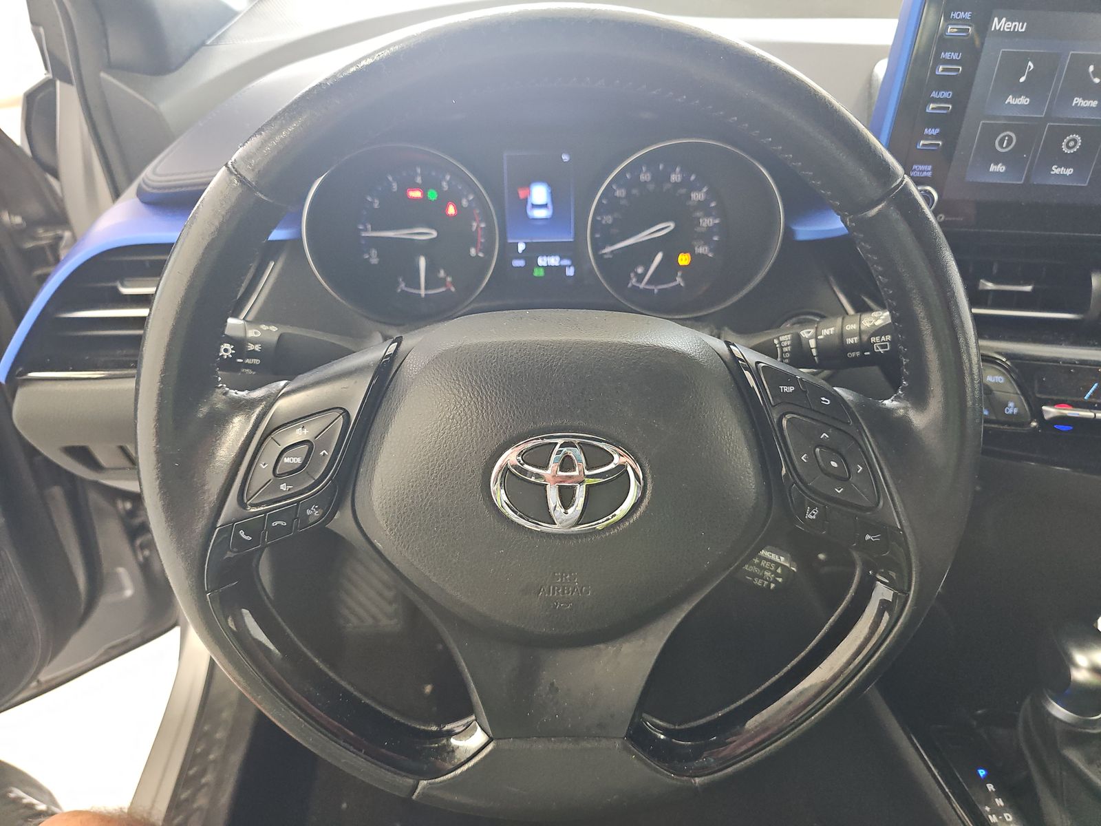 2020 Toyota C-HR XLE FWD