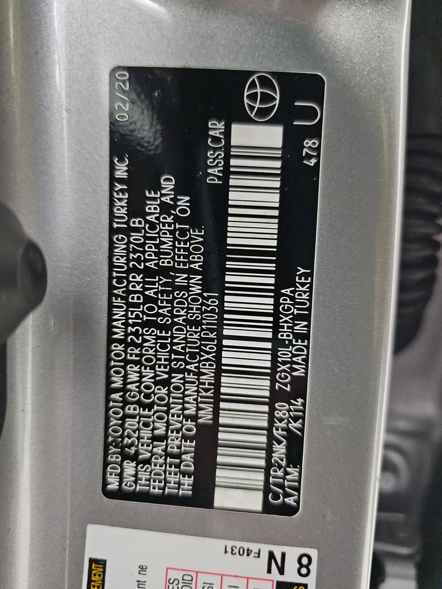 2020 Toyota C-HR XLE FWD