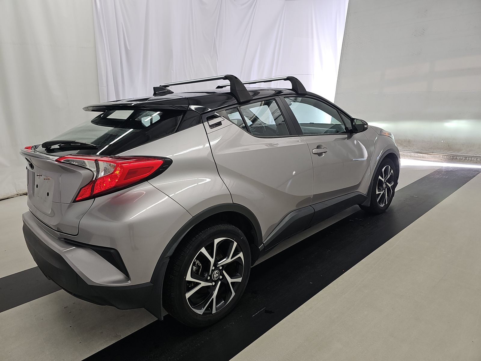 2020 Toyota C-HR XLE FWD