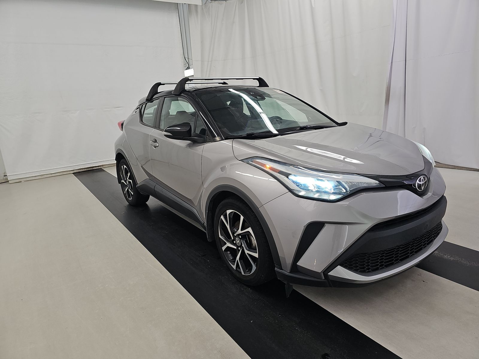 2020 Toyota C-HR XLE FWD