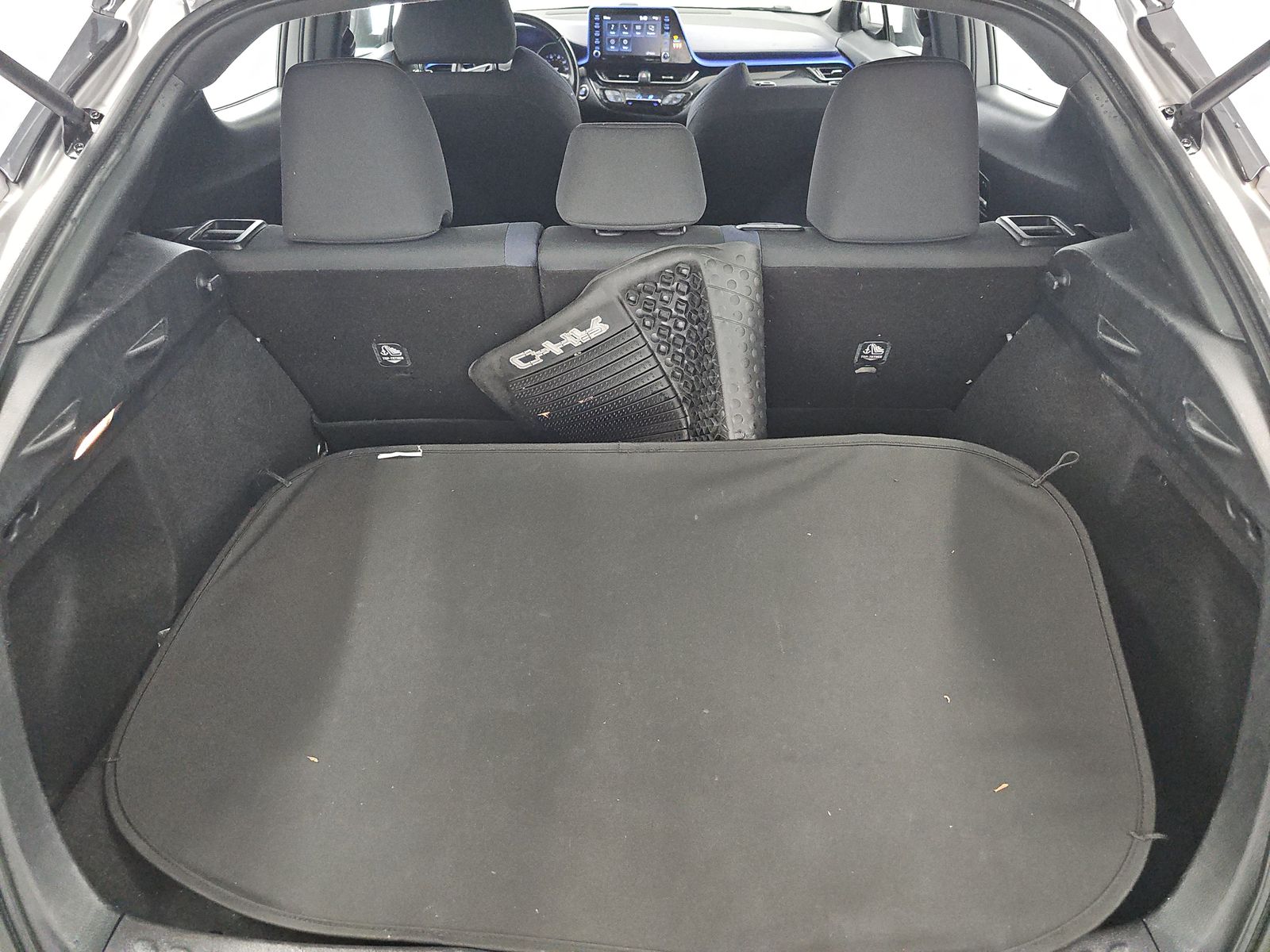 2020 Toyota C-HR XLE FWD