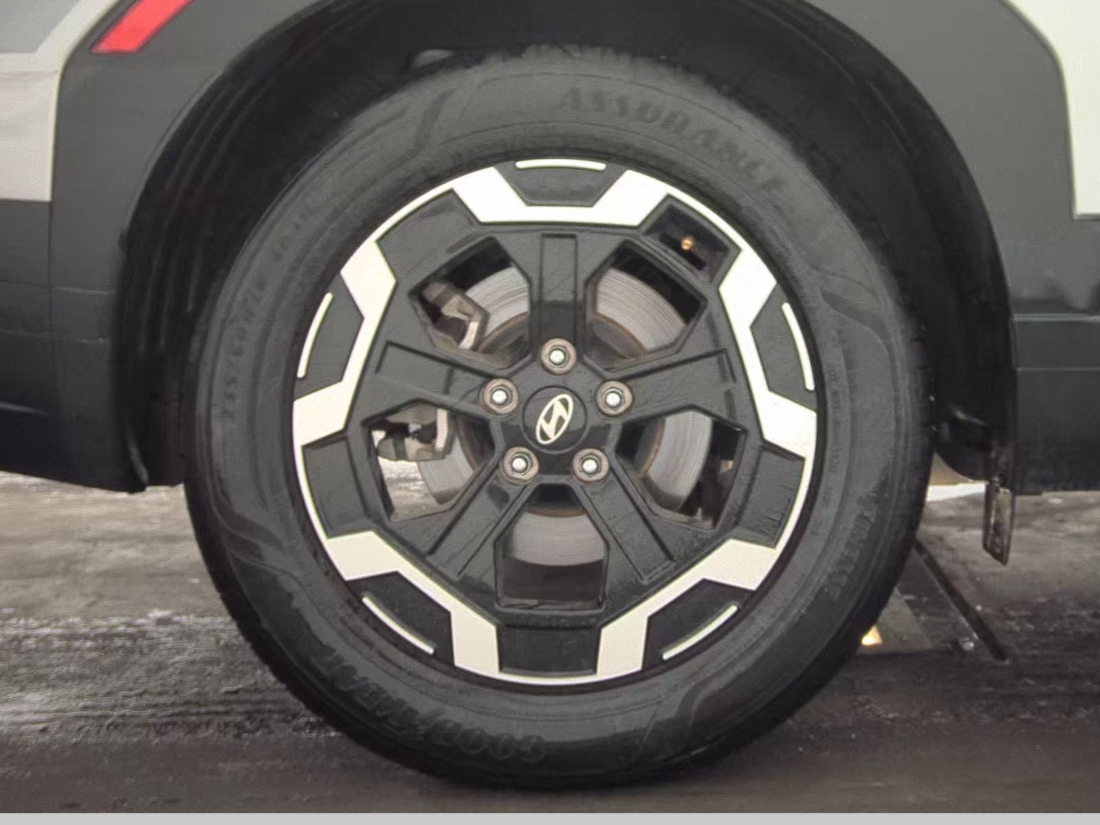 2025 Hyundai Santa Fe SE FWD