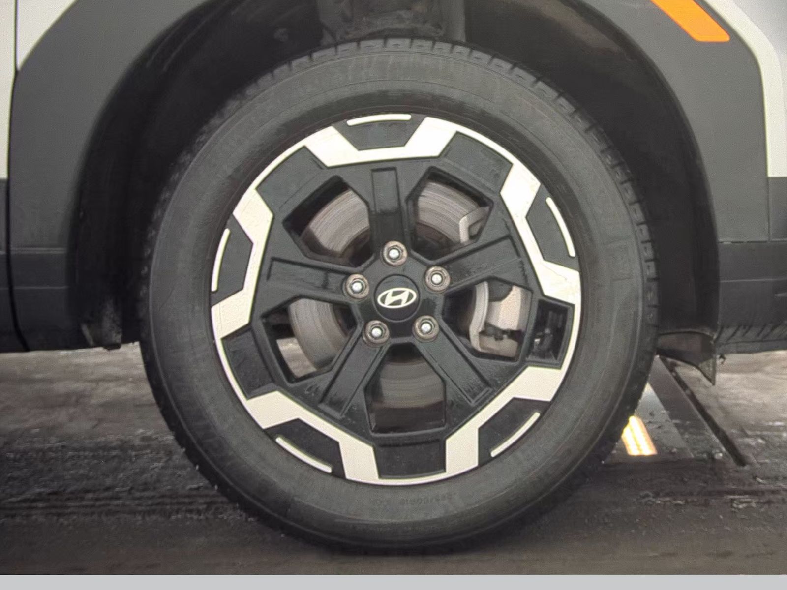 2025 Hyundai Santa Fe SE FWD