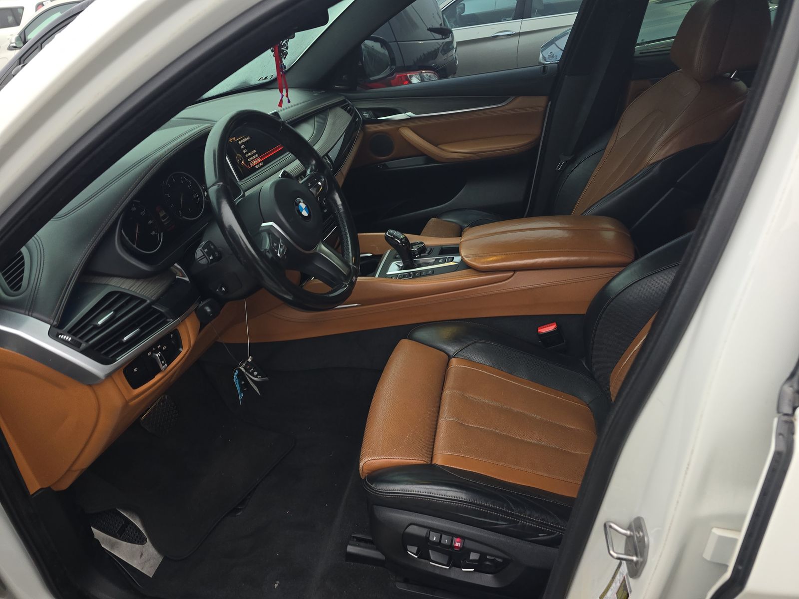 2016 BMW X6 xDrive50i AWD