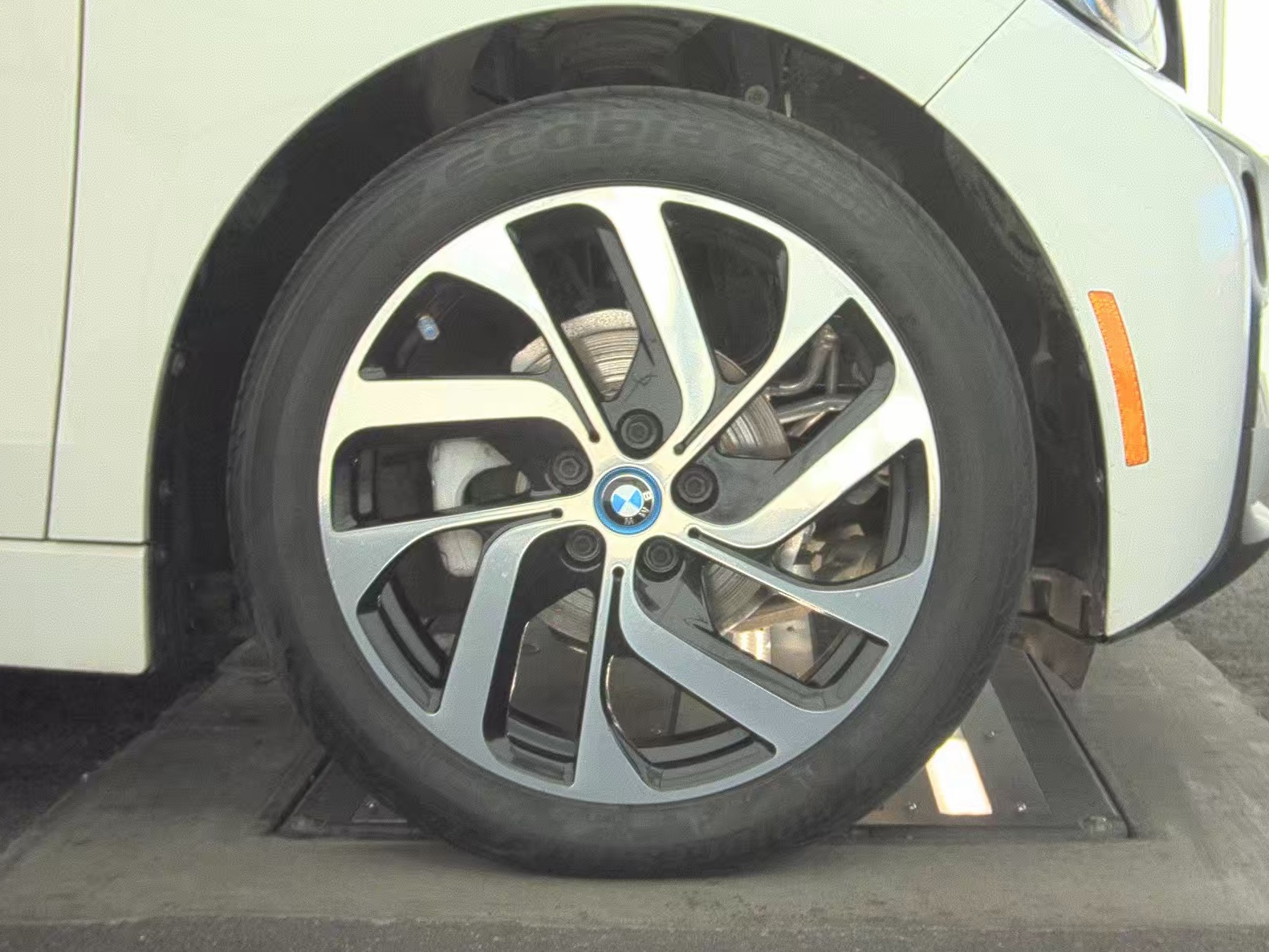 2017 BMW i3 Base RWD