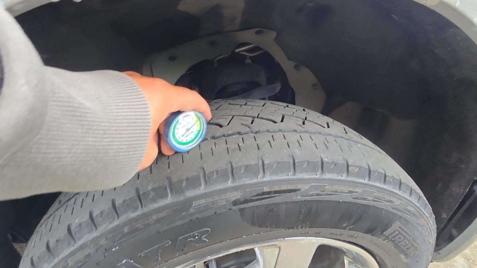 2023 Ford F-150 Lariat AWD