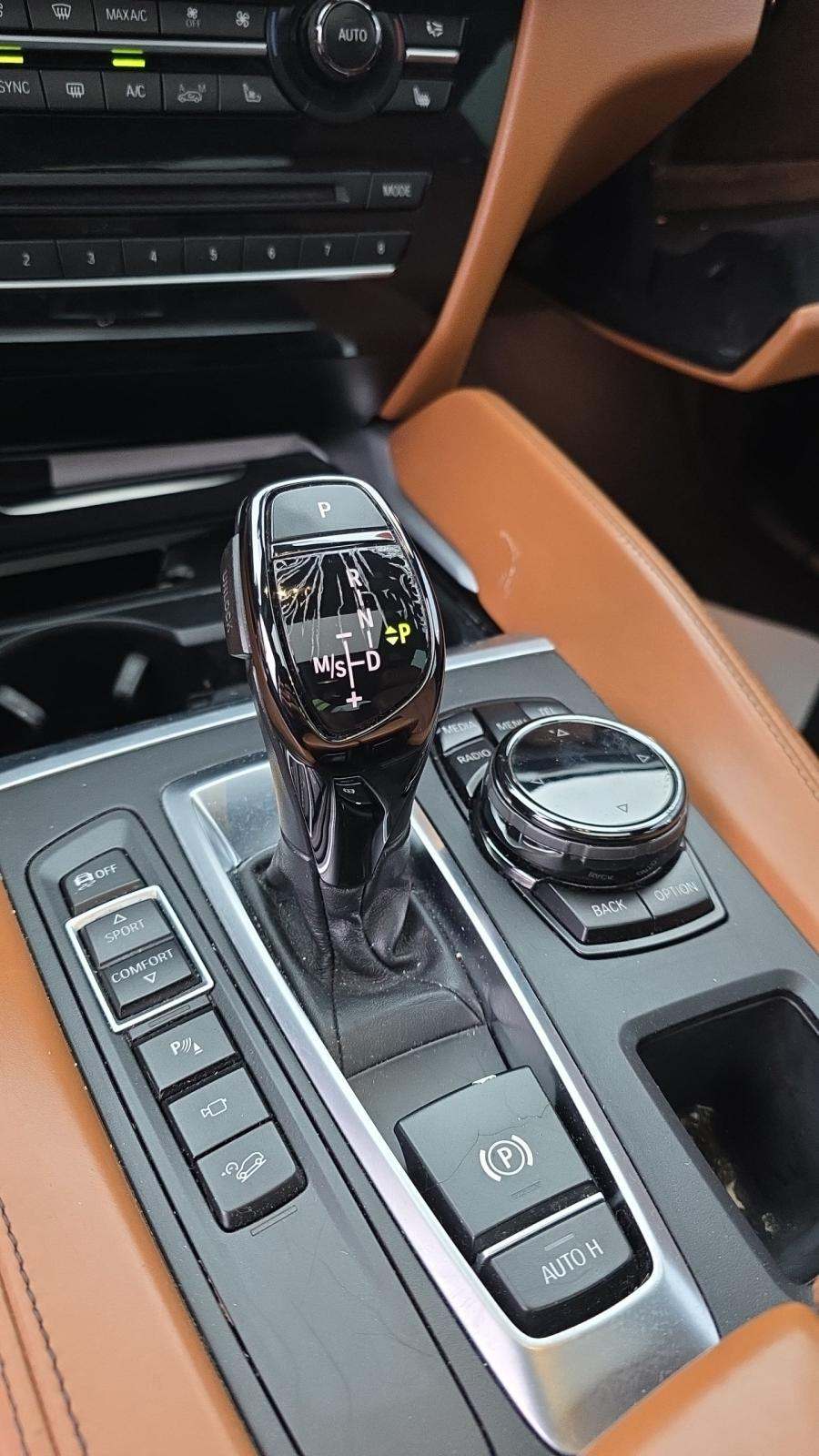 2016 BMW X6 xDrive50i AWD