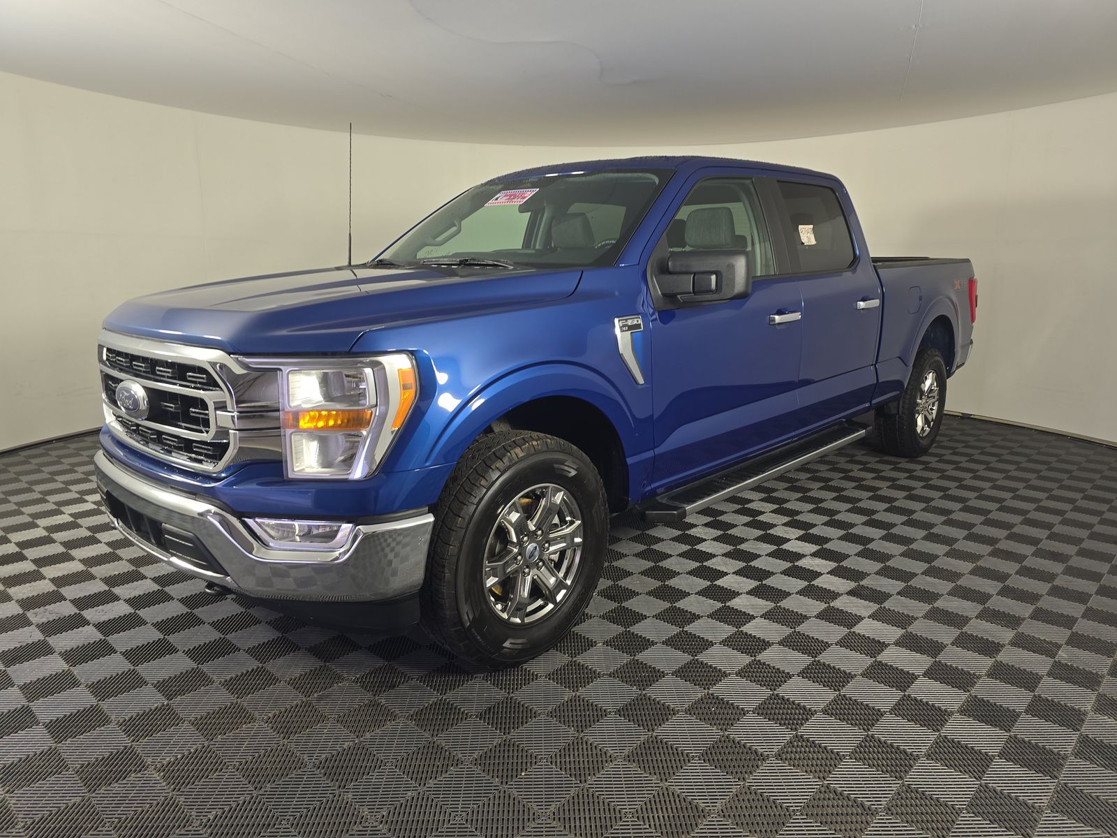 2022 Ford F-150 XLT AWD
