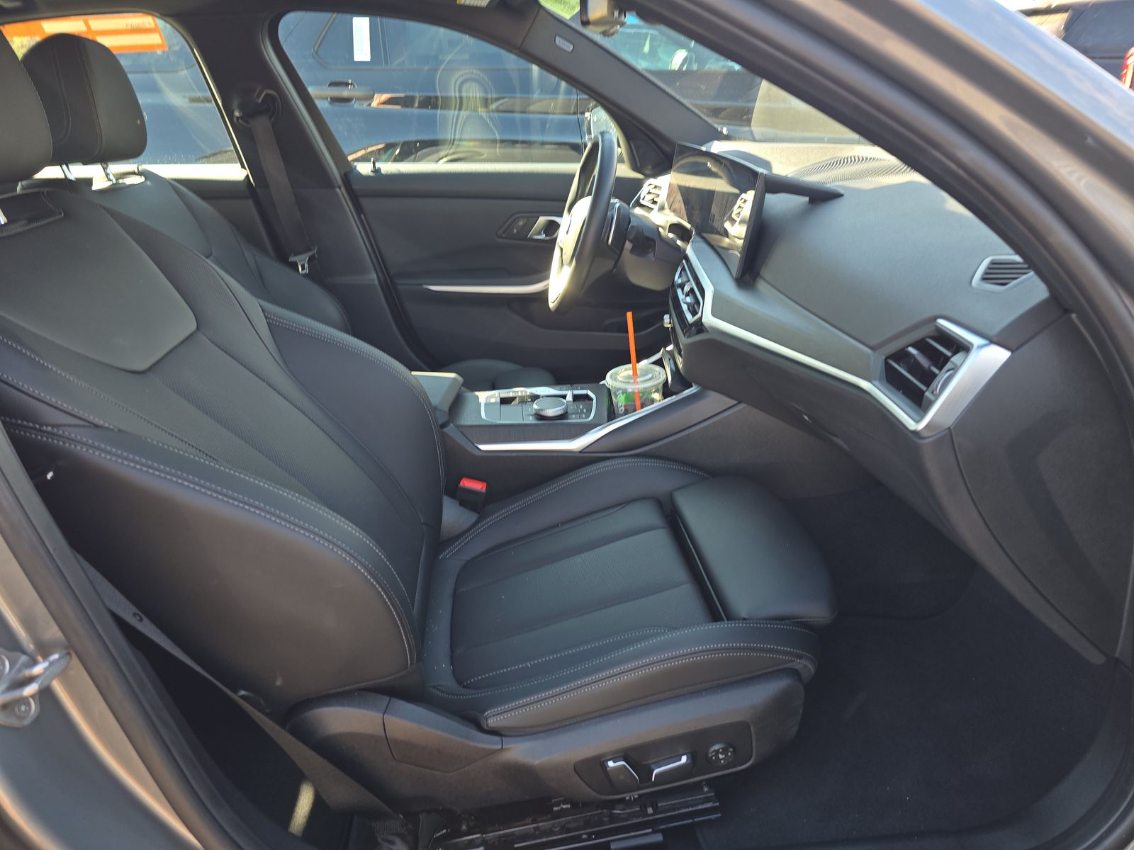 2024 BMW 3 Series 330i xDrive AWD