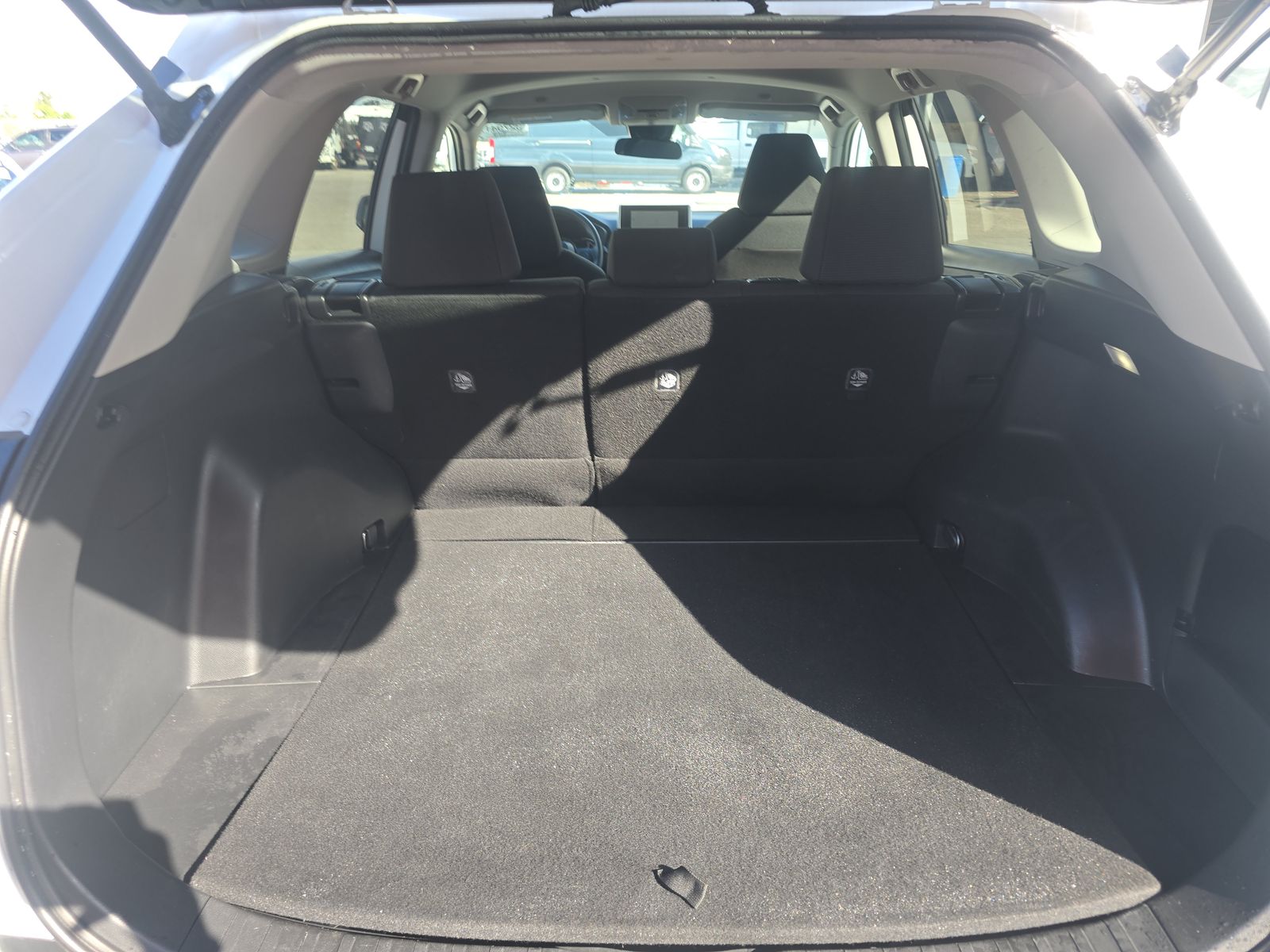 2025 Toyota RAV4 LE FWD