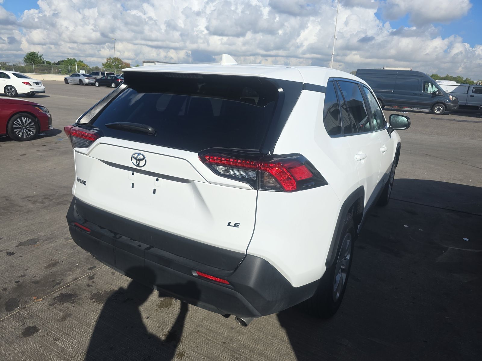 2025 Toyota RAV4 LE FWD