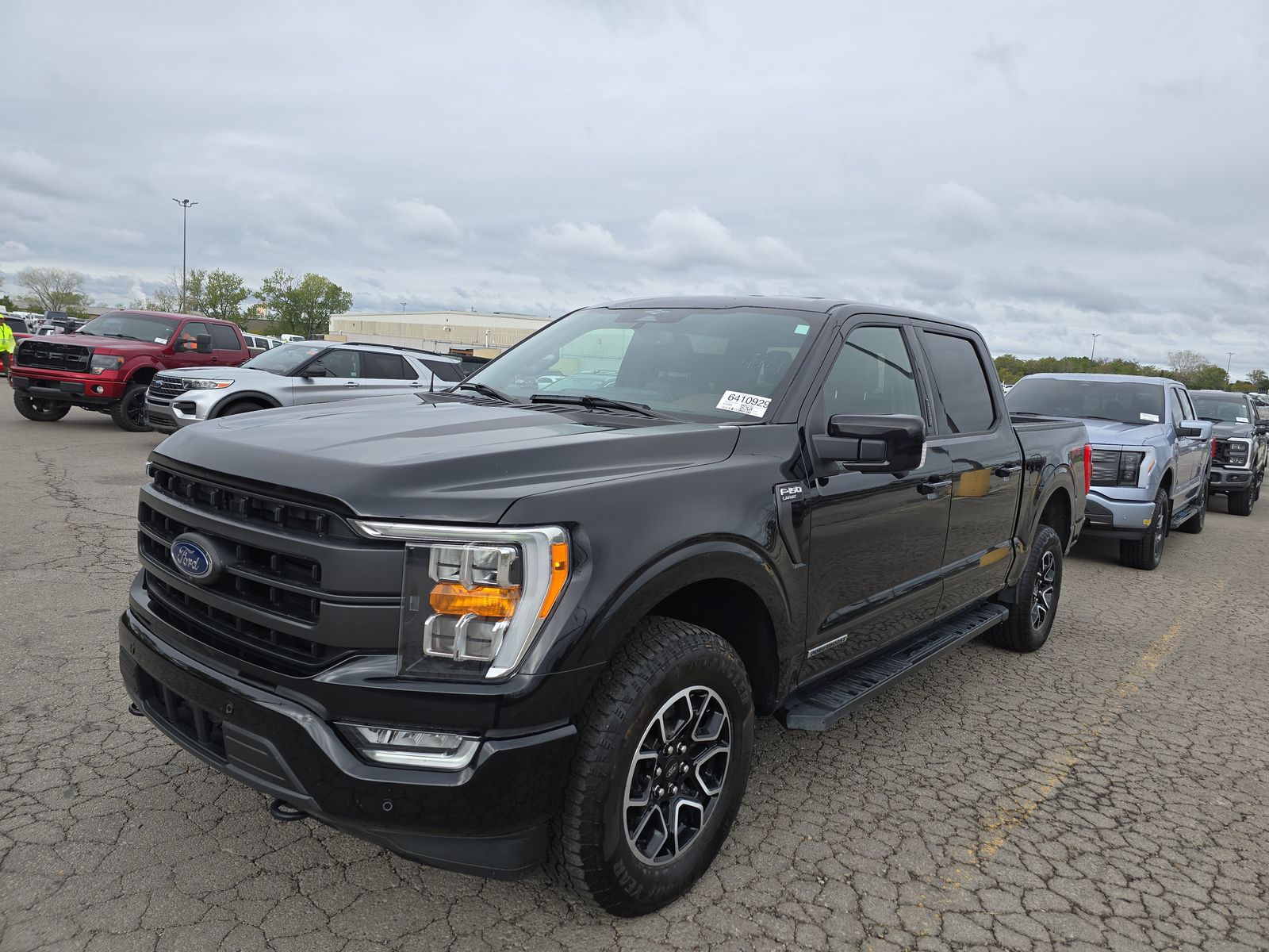 2023 Ford F-150 Hybrid Lariat AWD