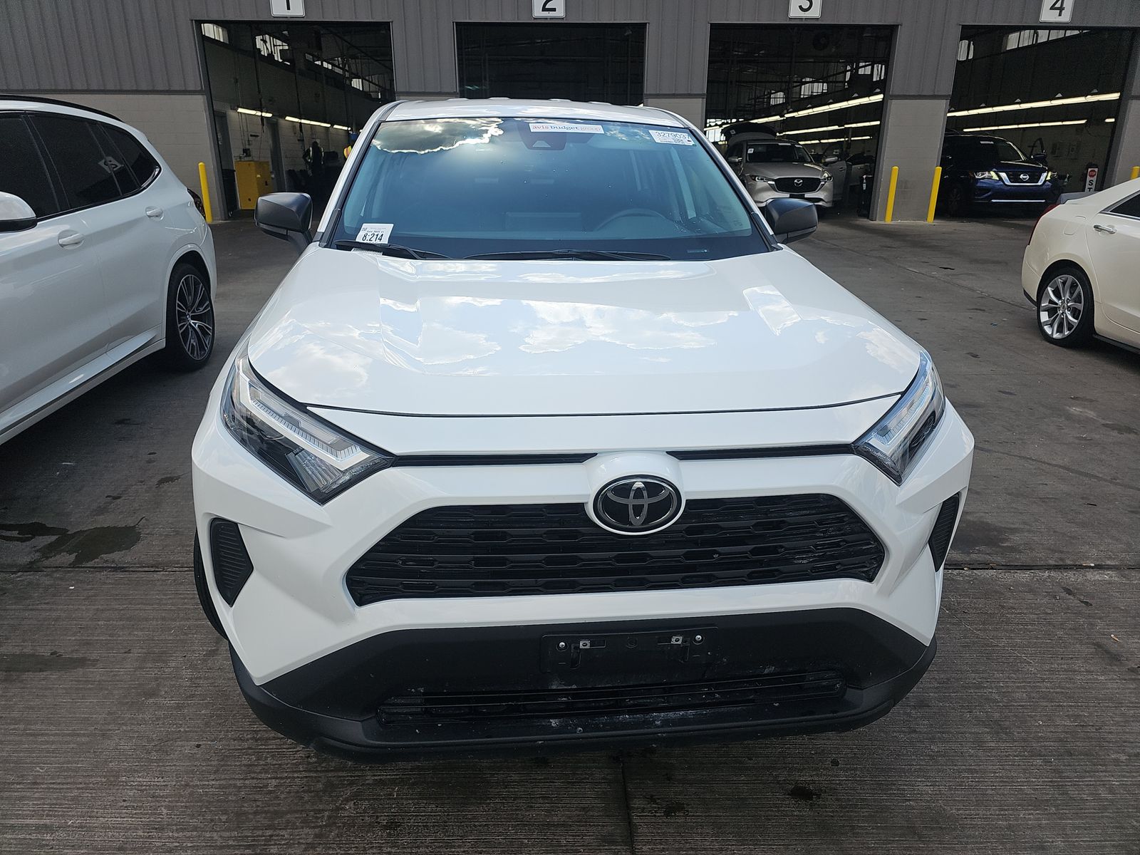 2025 Toyota RAV4 LE FWD