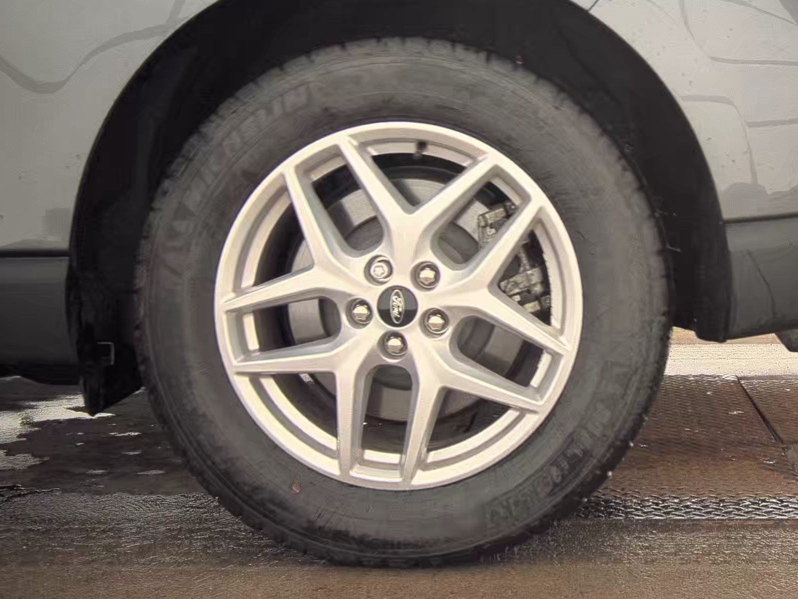 2024 Ford Edge SEL AWD