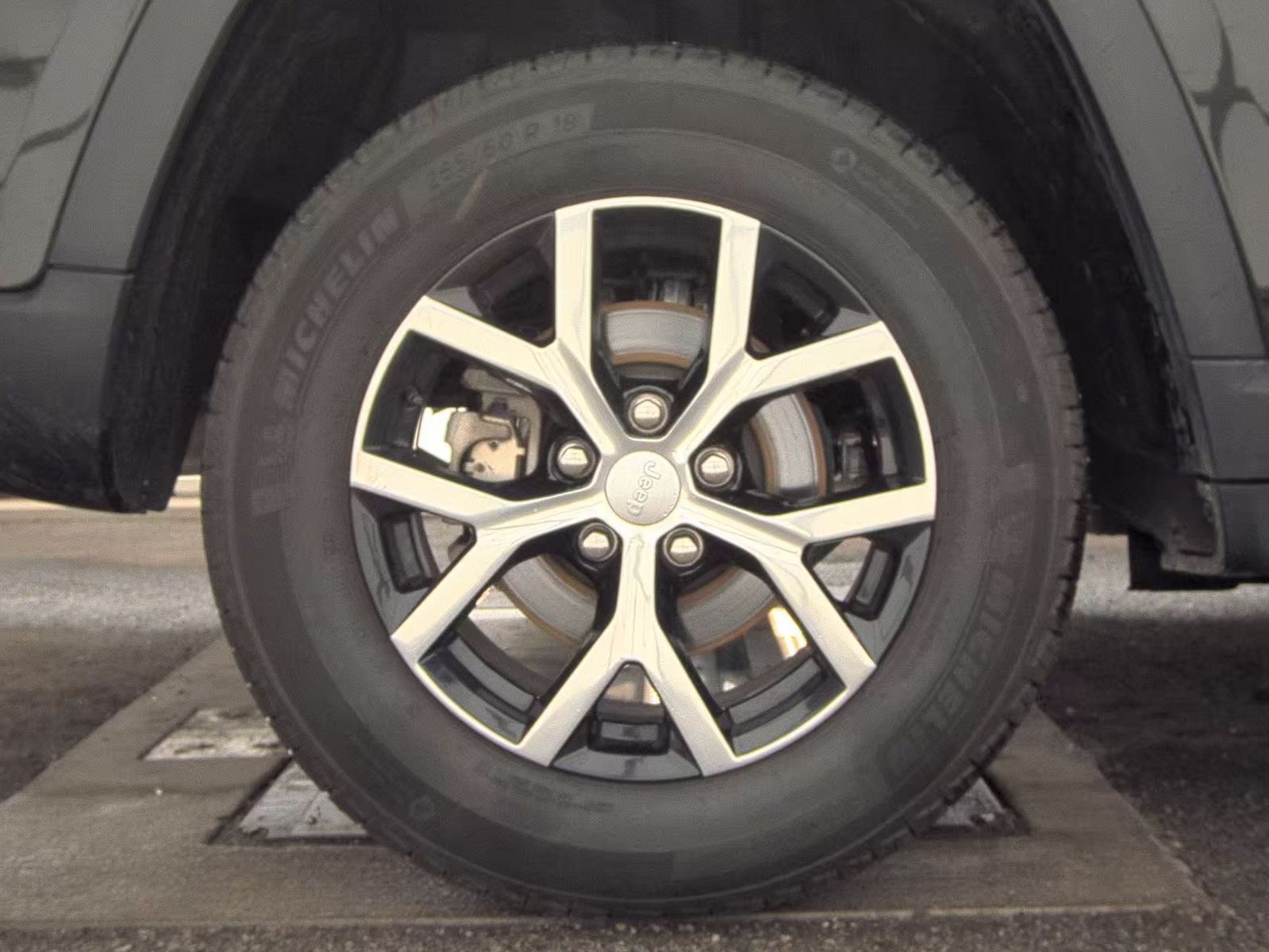 2024 Jeep Grand Cherokee Limited AWD