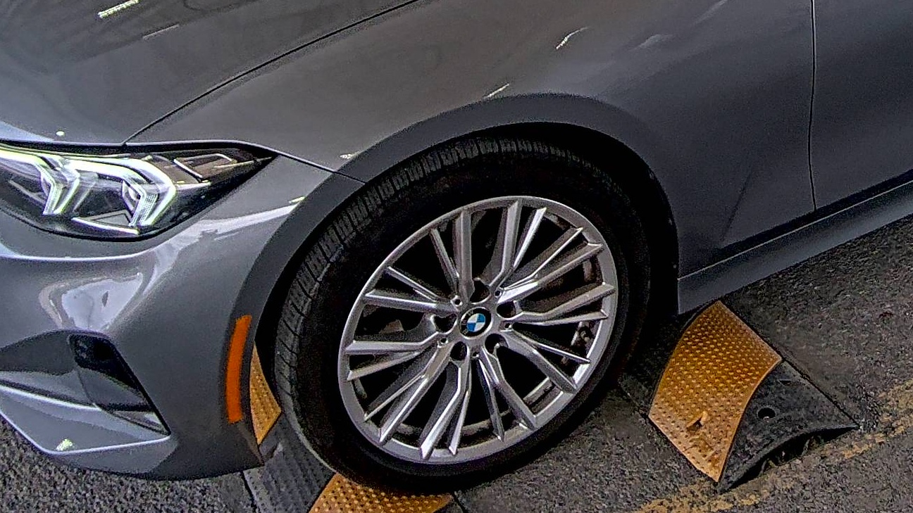 2024 BMW 3 Series 330i xDrive AWD