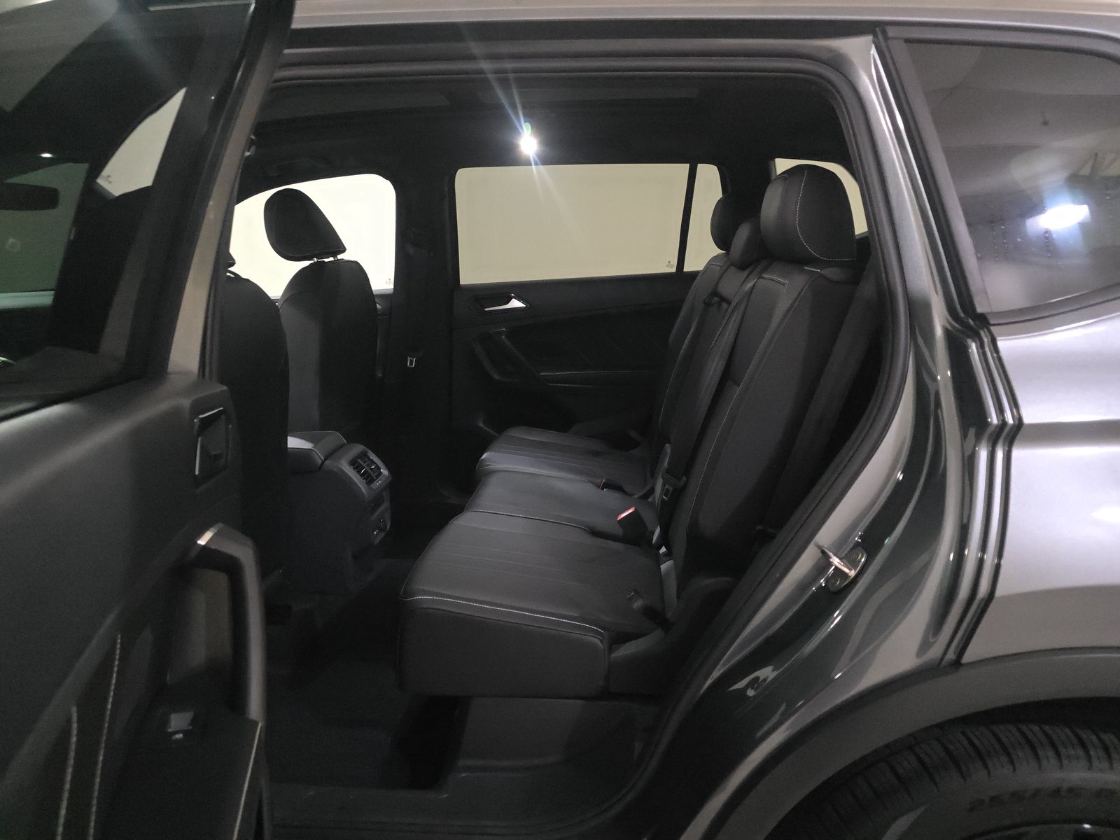 2024 Volkswagen Tiguan 2.0T SE R-Line Black FWD