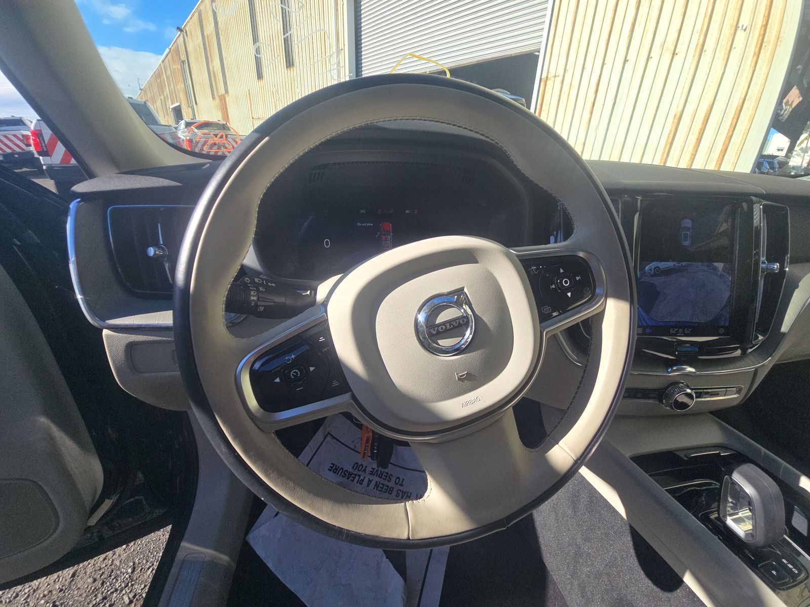 2023 Volvo XC60 B5 Plus FWD