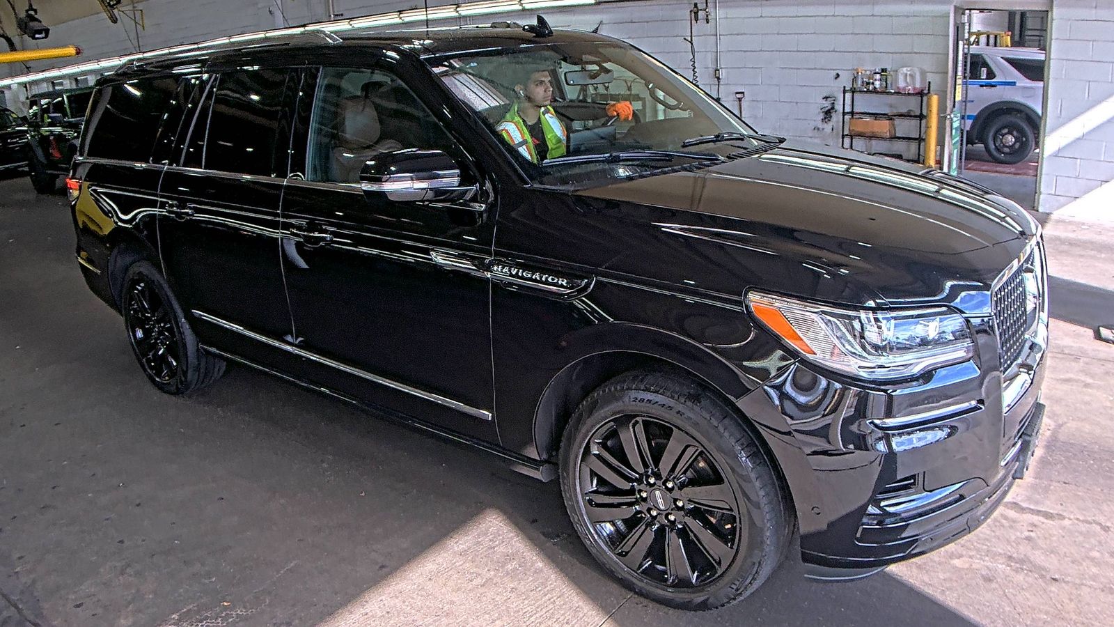 2023 Lincoln Navigator L Reserve AWD