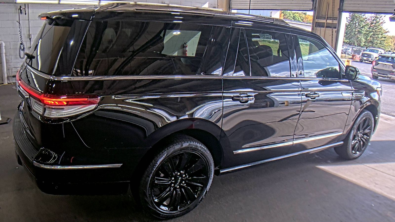 2023 Lincoln Navigator L Reserve AWD