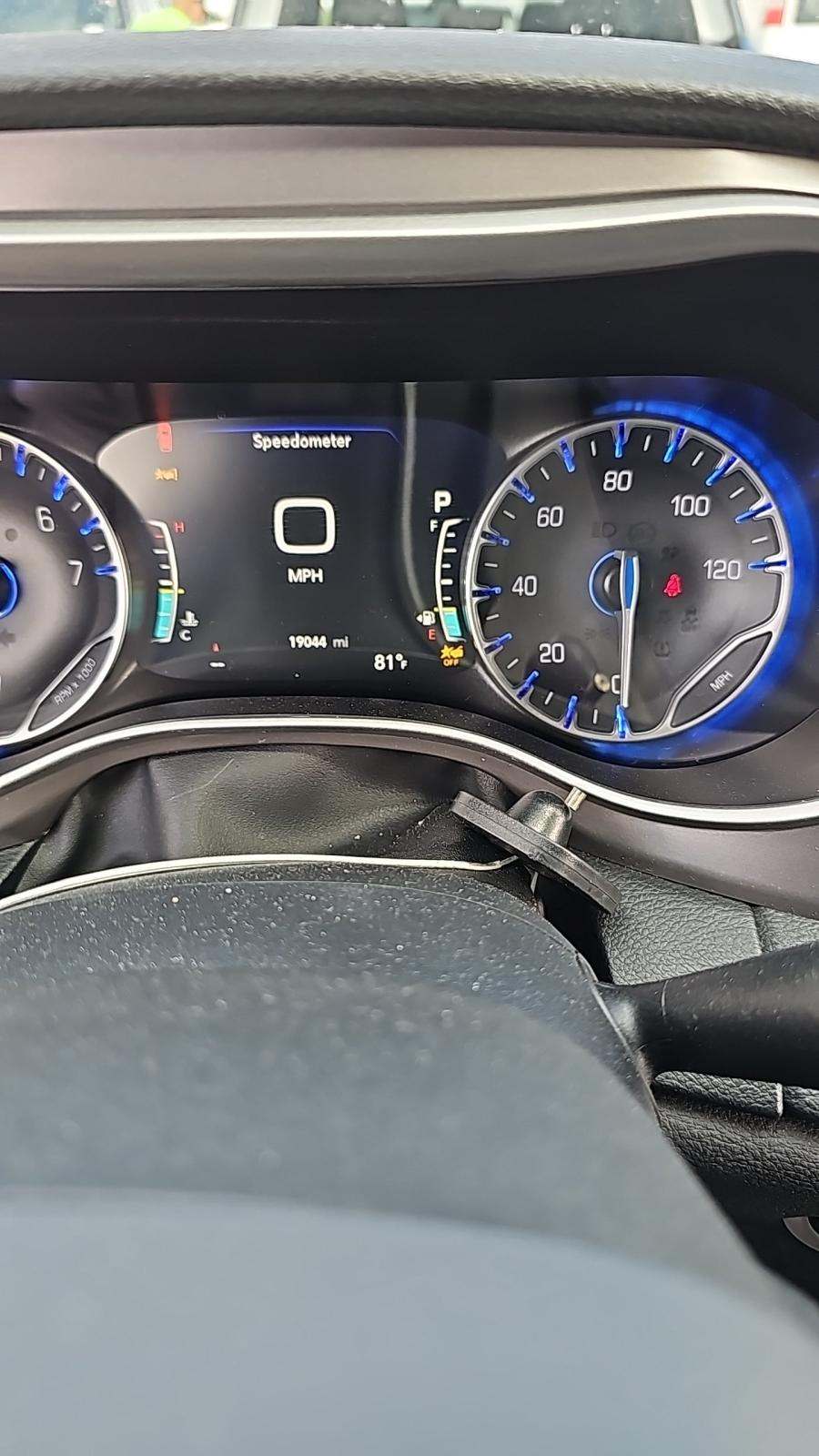 2025 Chrysler Pacifica Select FWD