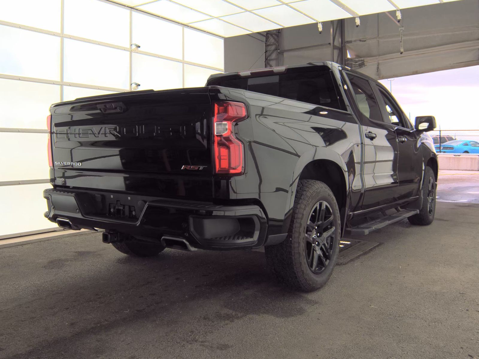 2023 Chevrolet Silverado 1500 RST AWD