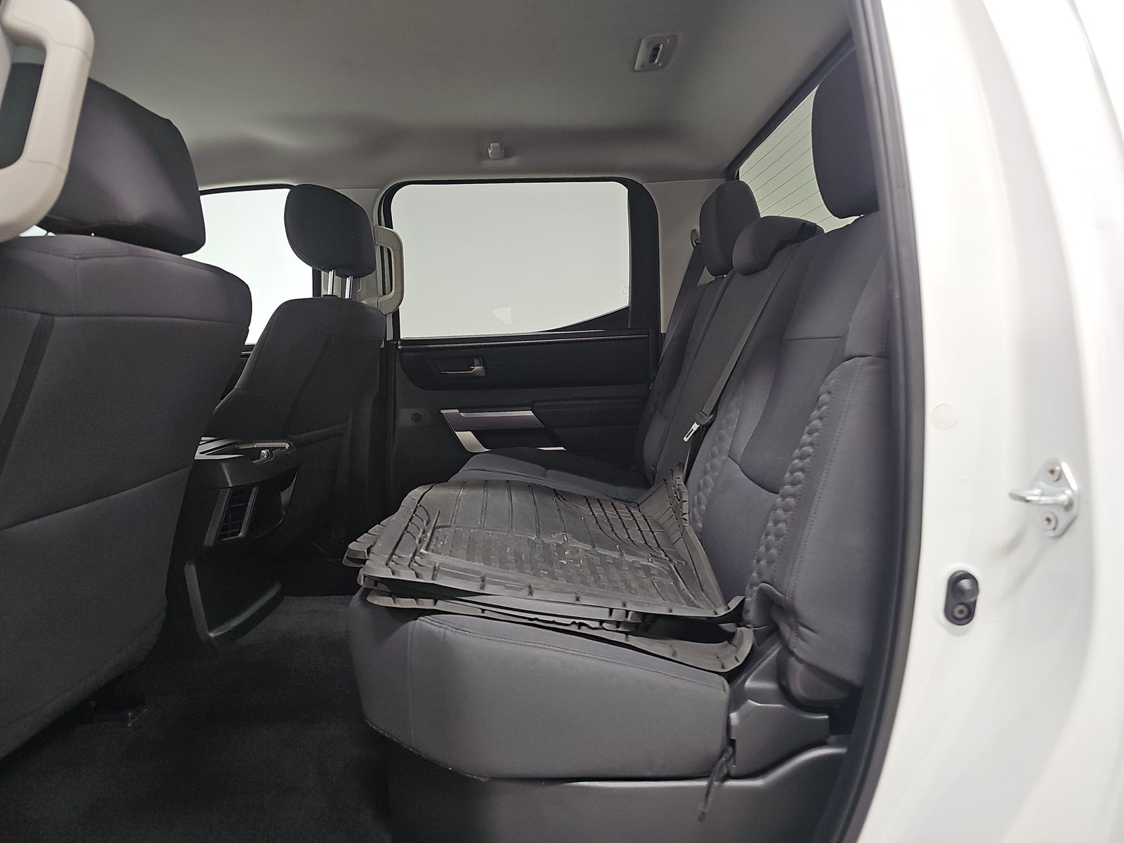 2022 Toyota Tundra SR5 AWD