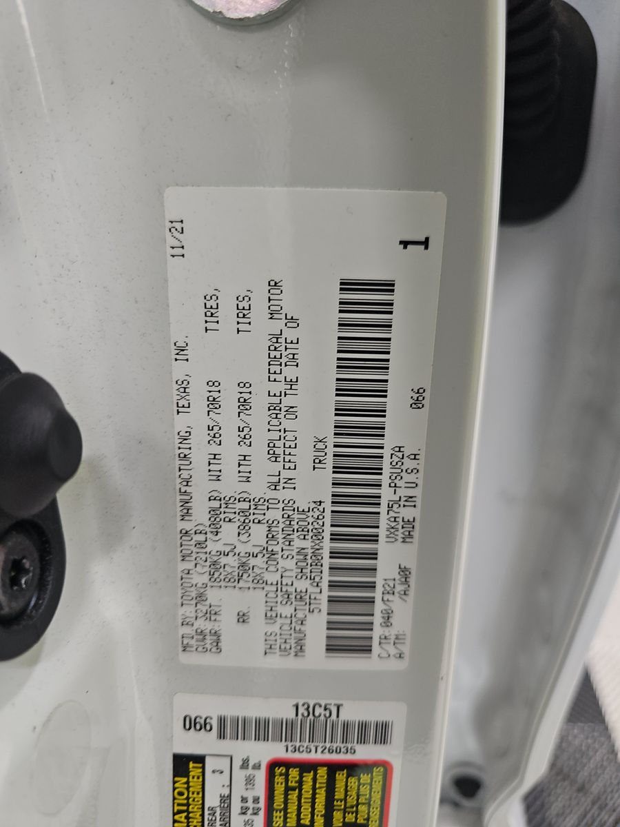 2022 Toyota Tundra SR5 AWD