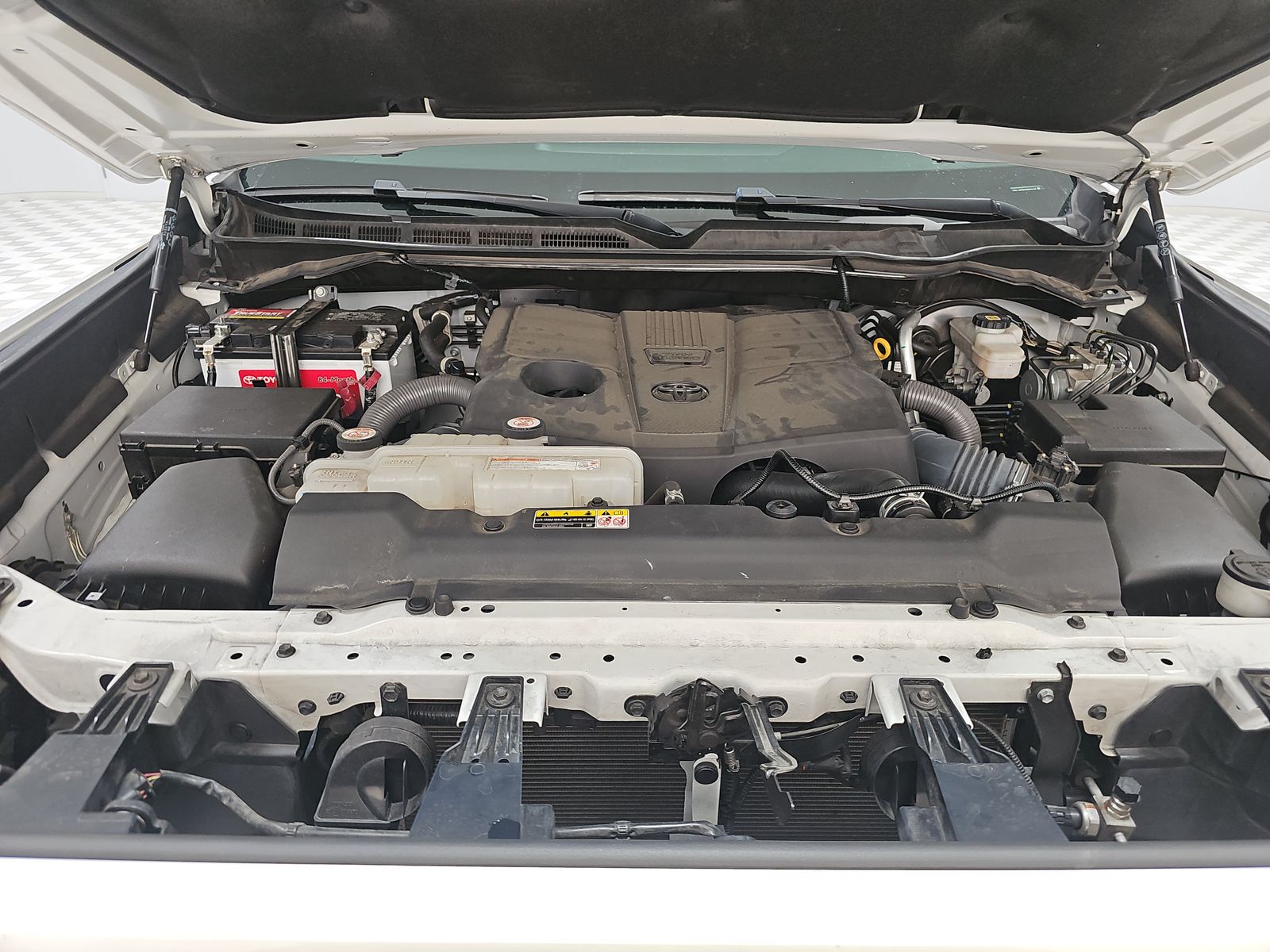 2022 Toyota Tundra SR5 AWD