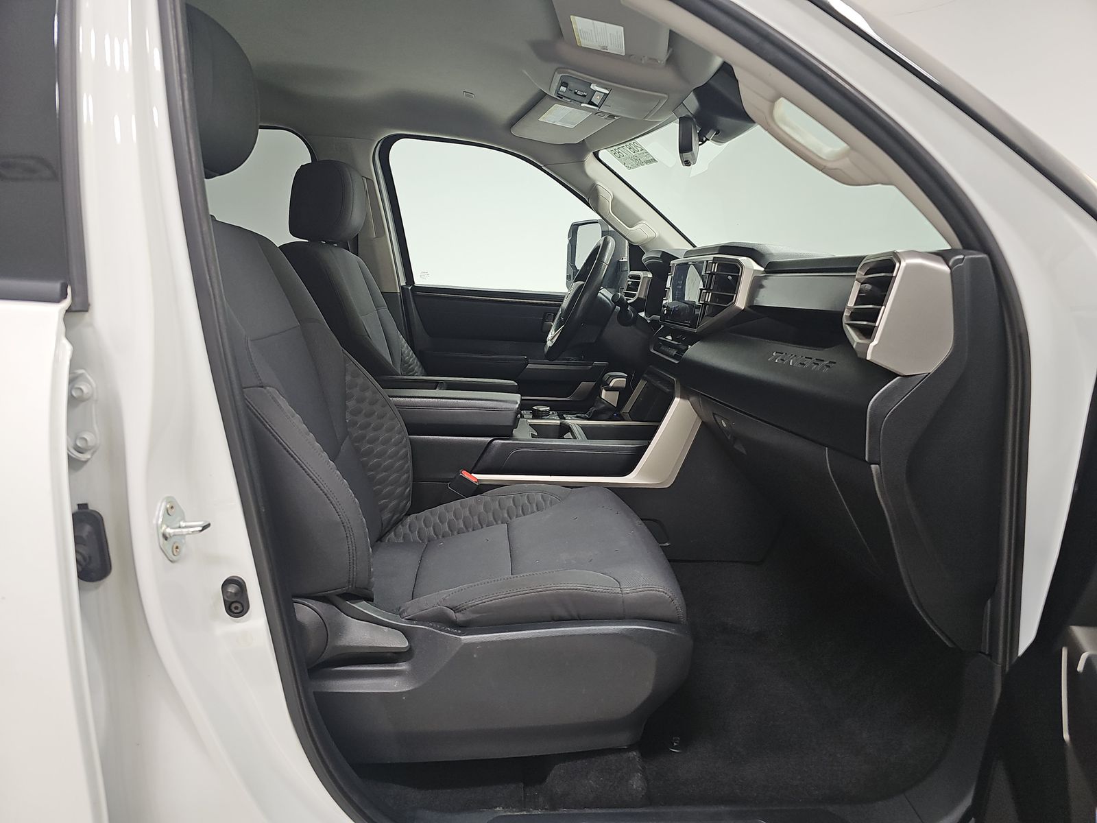 2022 Toyota Tundra SR5 AWD