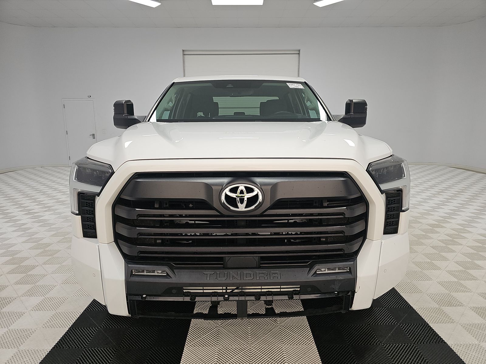 2022 Toyota Tundra SR5 AWD