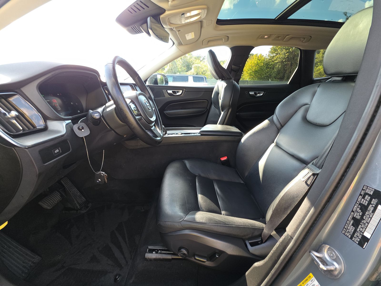 2024 Volvo XC60 B5 Core AWD