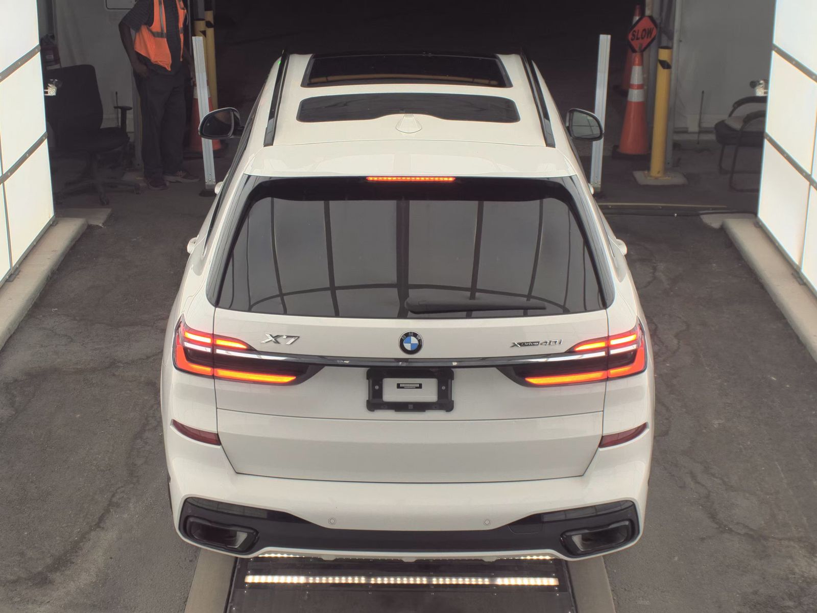 2023 BMW X7 xDrive40i AWD